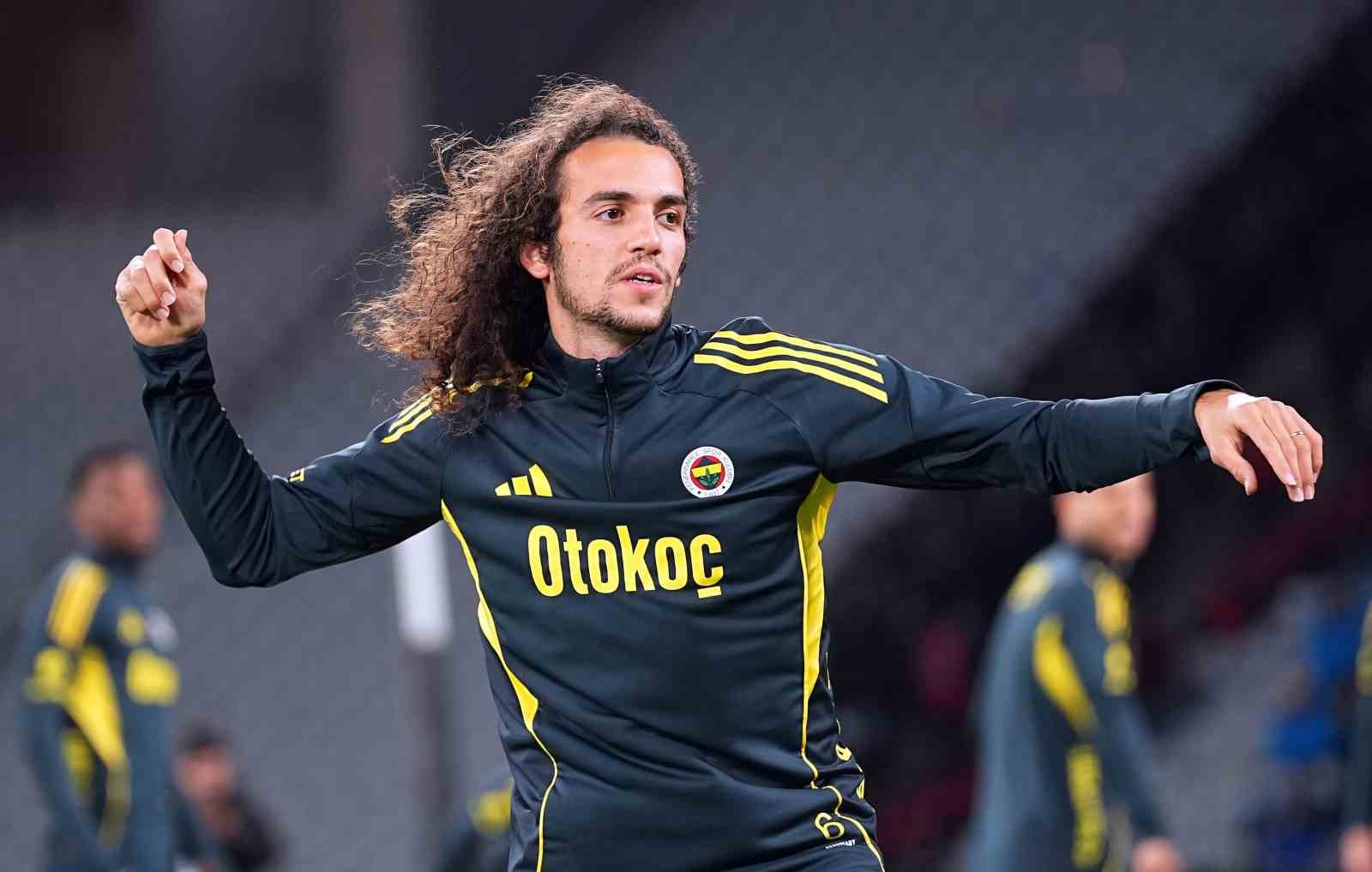 Turkcell Süper Kupa: Galatasaray: 0 - Fenerbahçe: 0 (Maç devam ediyor)
