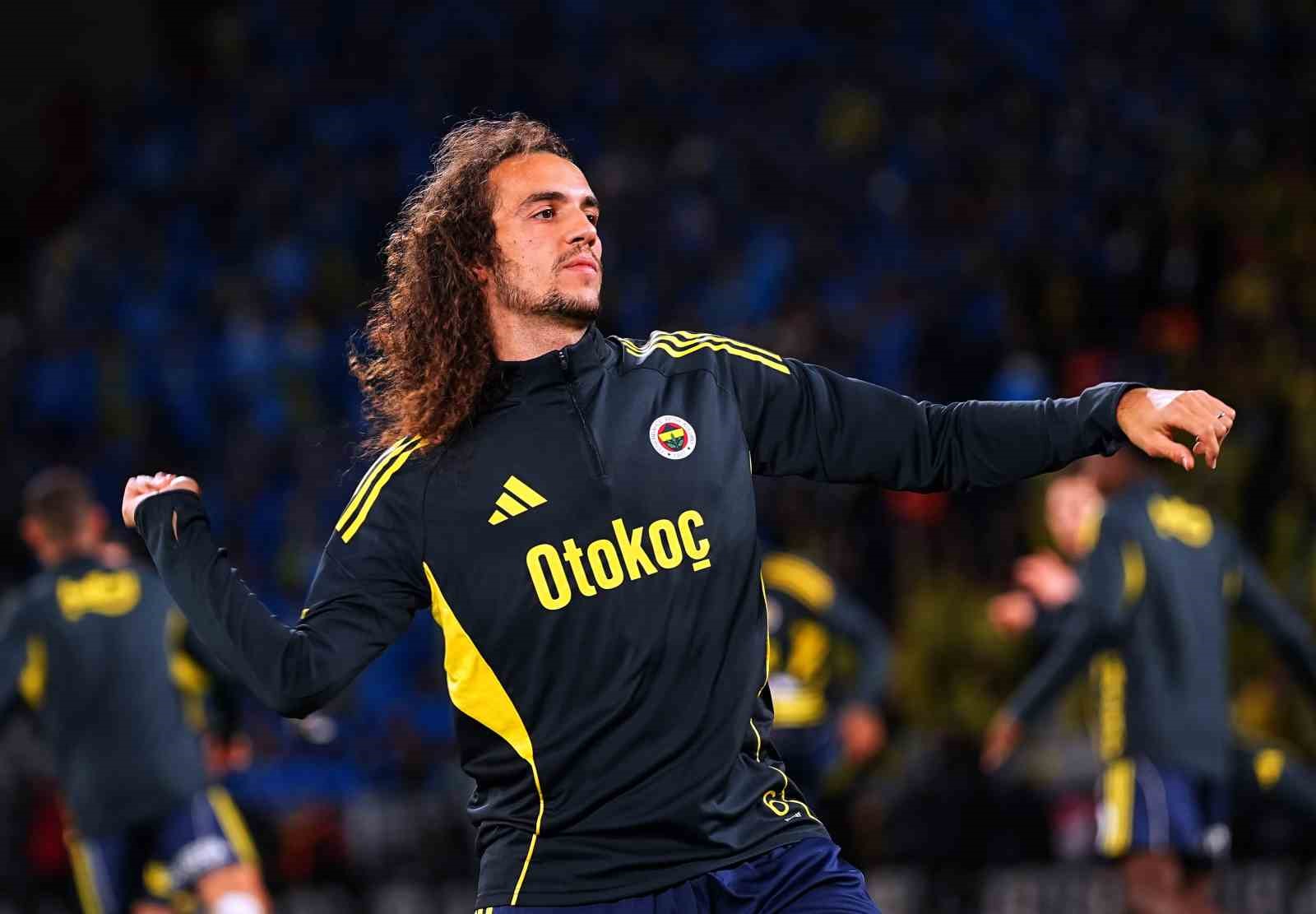 Turkcell Süper Kupa: Galatasaray: 0 - Fenerbahçe: 0 (Maç devam ediyor)
