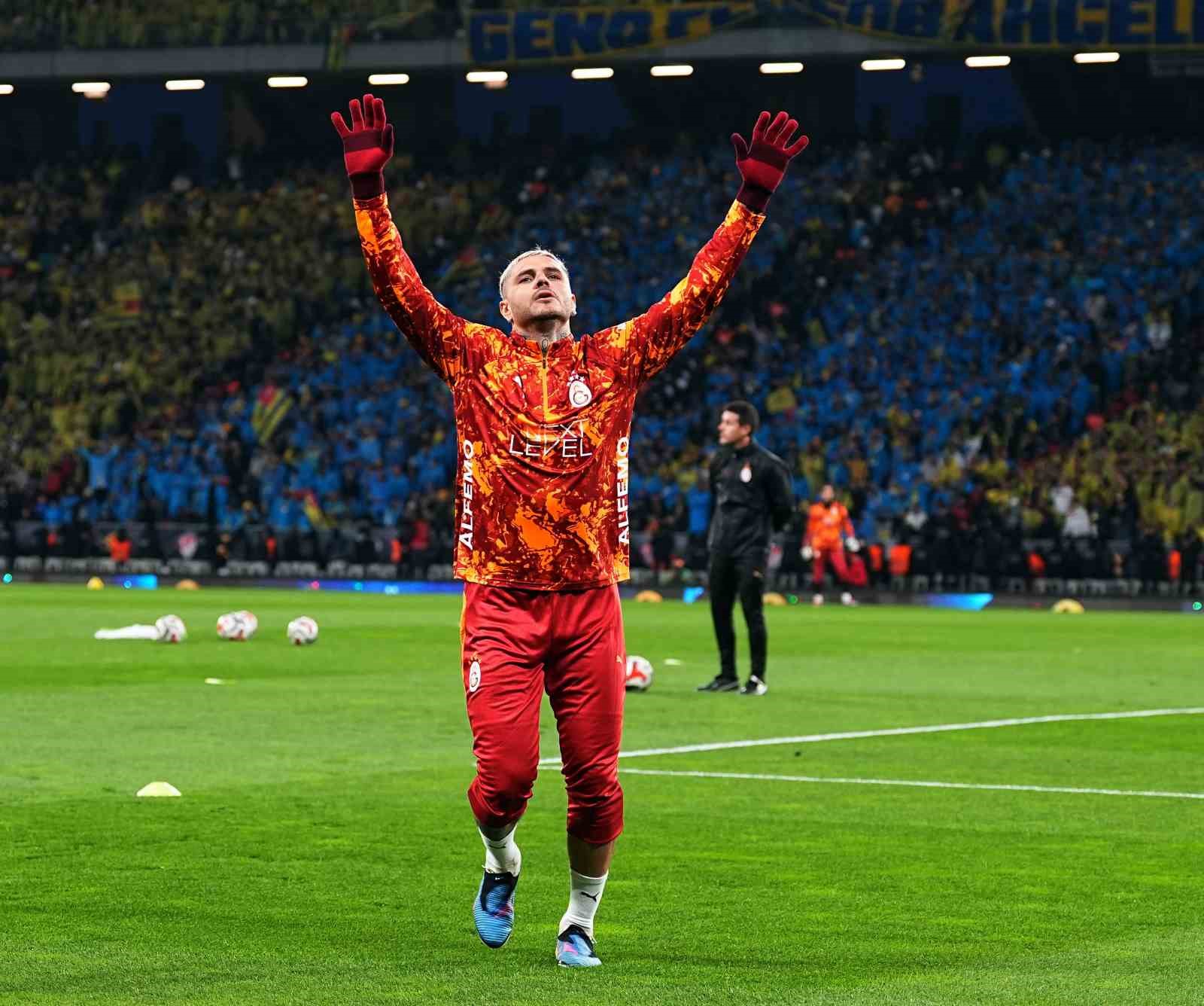 Turkcell Süper Kupa: Galatasaray: 0 - Fenerbahçe: 0 (Maç devam ediyor)
