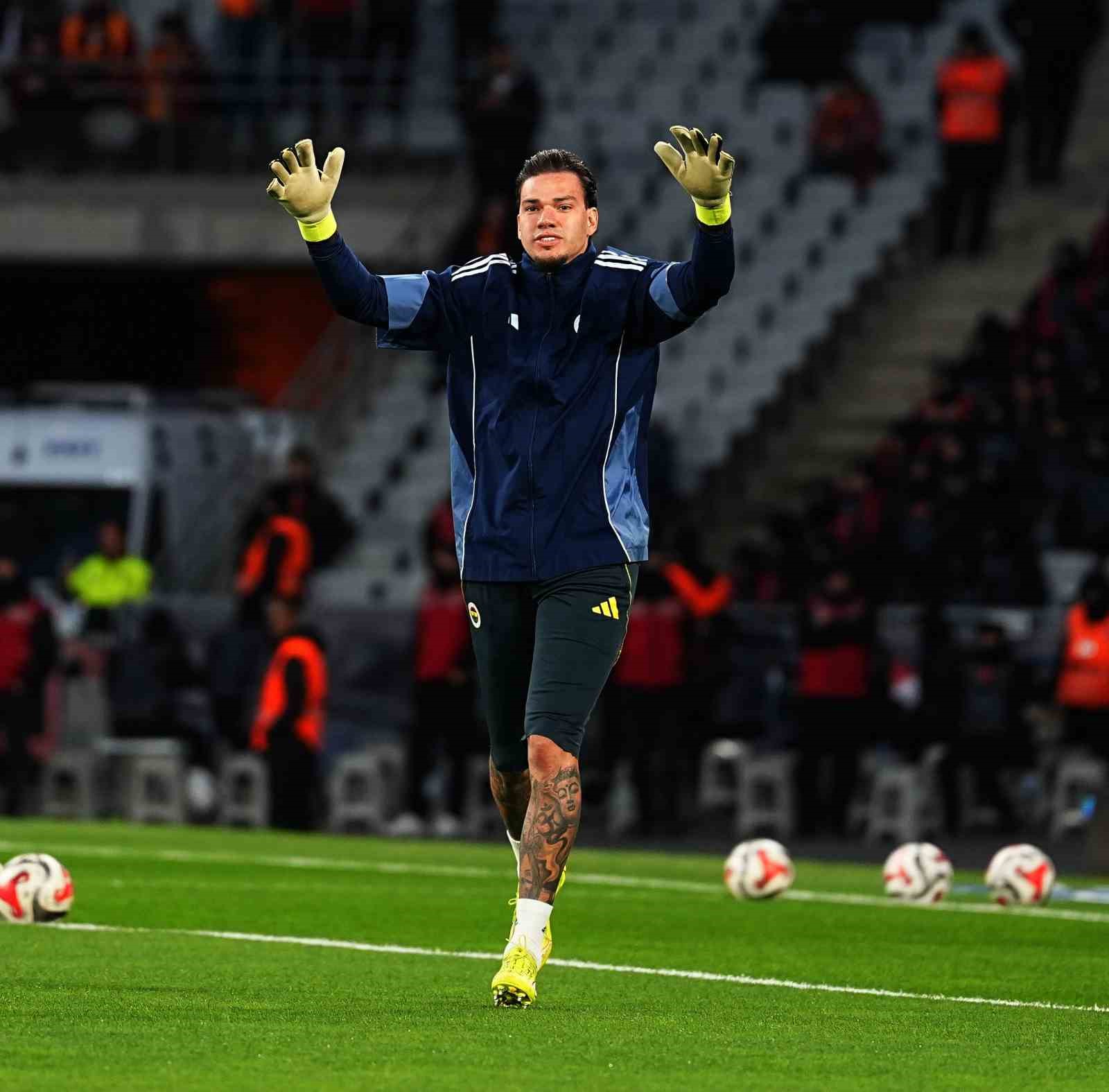 Turkcell Süper Kupa: Galatasaray: 0 - Fenerbahçe: 0 (Maç devam ediyor)
