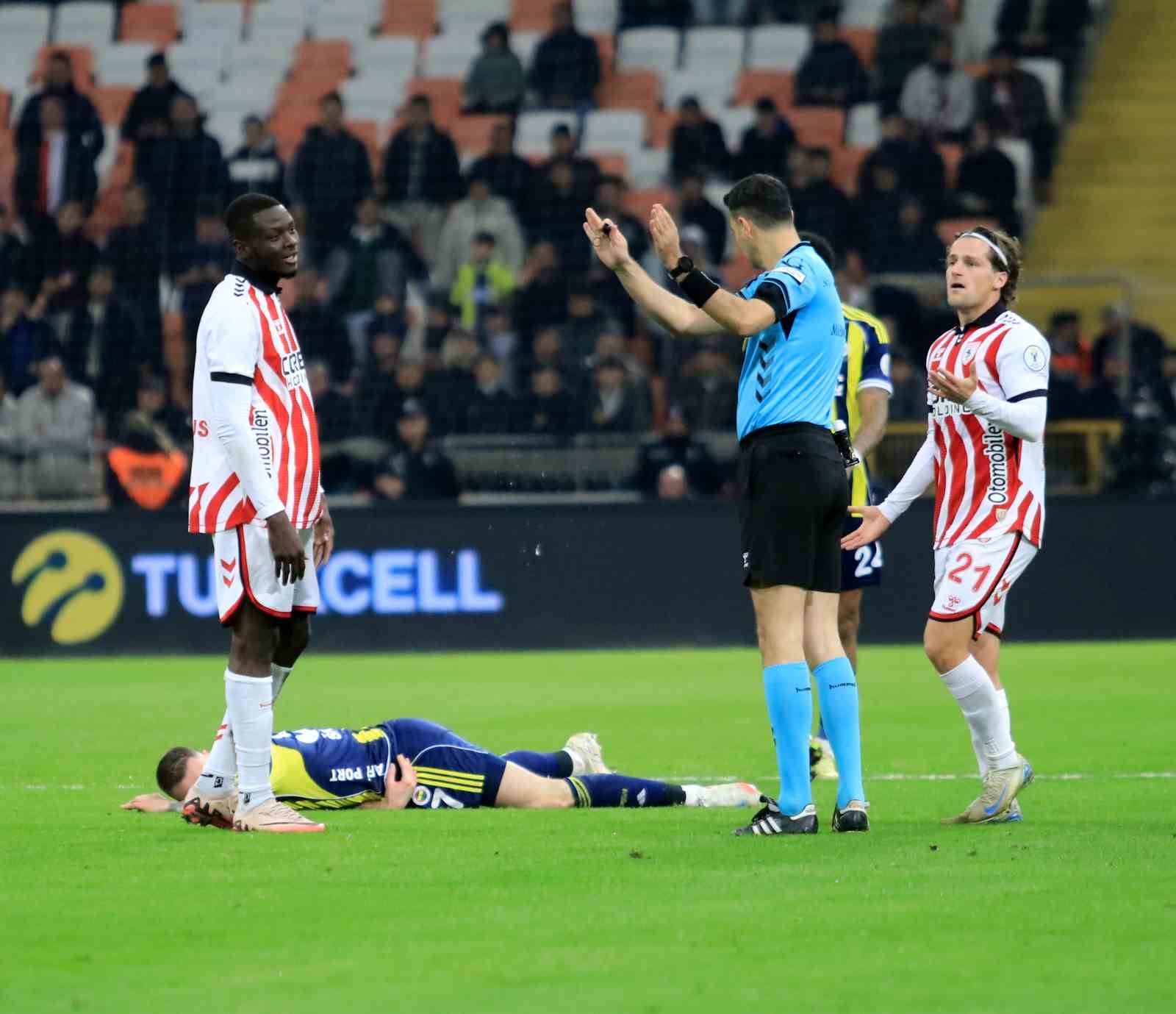 Turkcell Süper Kupa’da finalin adı Galatasaray - Fenerbahçe
