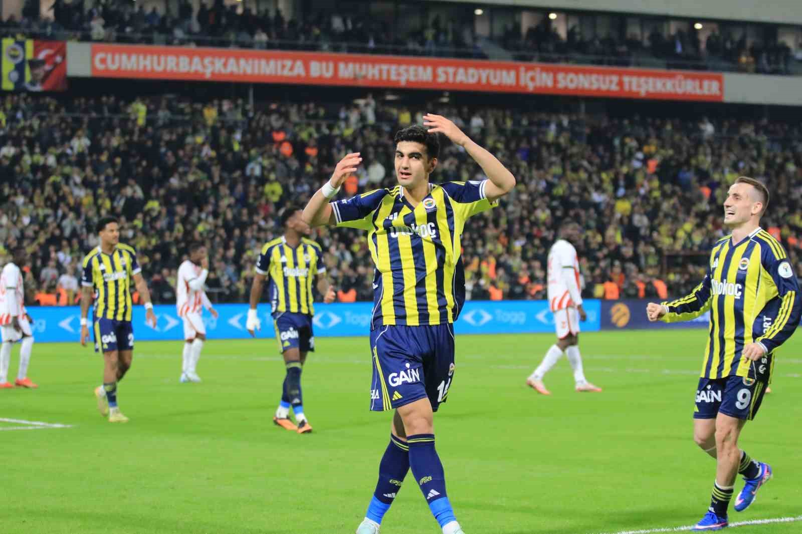 Turkcell Süper Kupa’da finalin adı Galatasaray - Fenerbahçe
