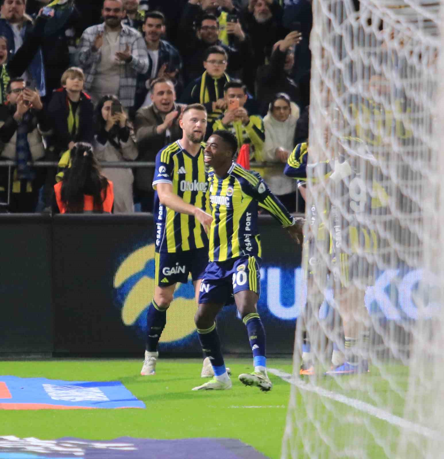 Turkcell Süper Kupa’da finalin adı Galatasaray - Fenerbahçe
