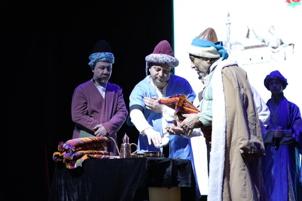 Türkistan’da "Hoca Ahmet Yesevi Yolunda Ahilik" sempozyumu geniş katılımla düzenlendi
