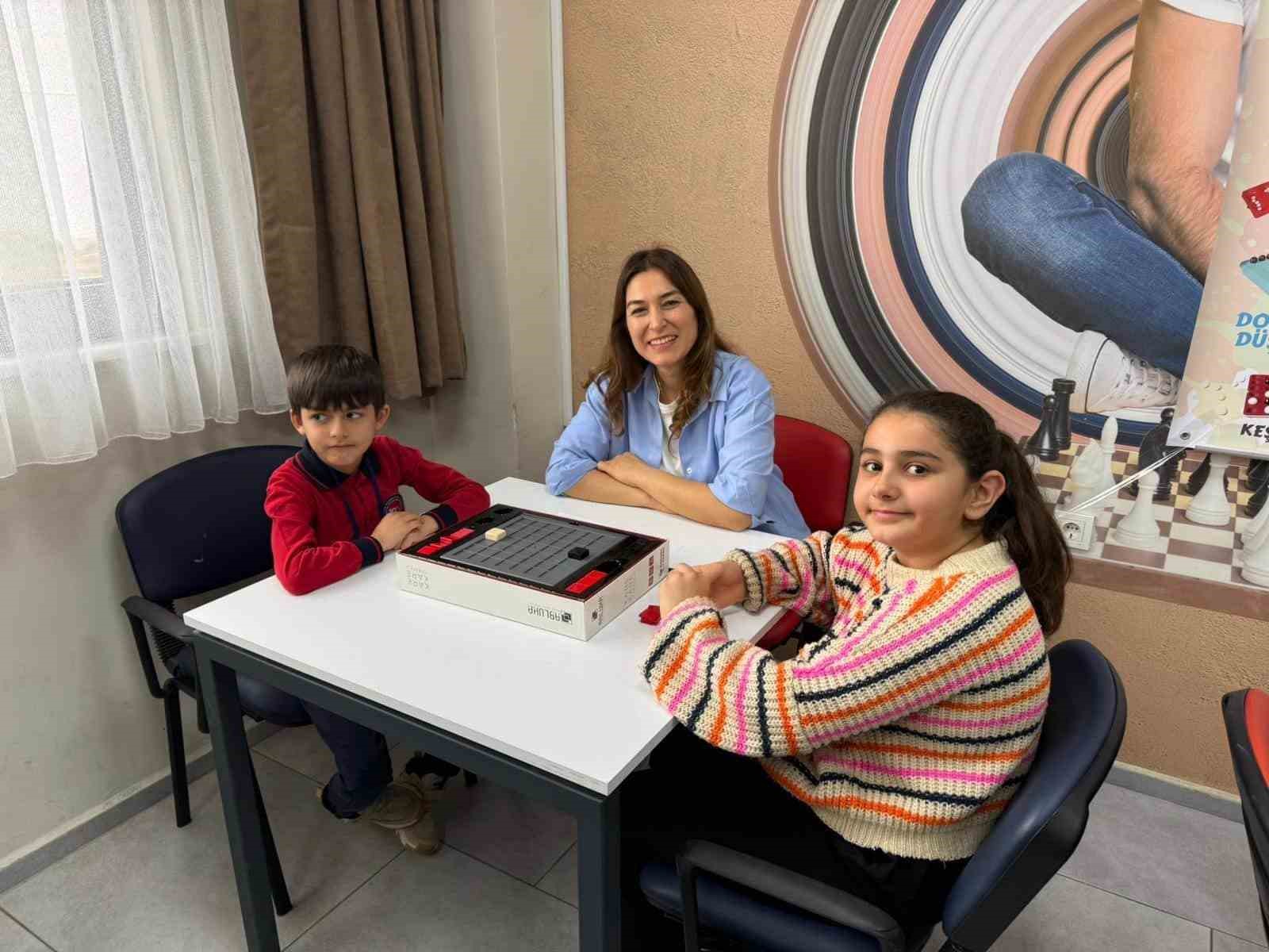 Türkiye Akıl ve Zeka Oyunları İlçe Turnuvaları başladı
