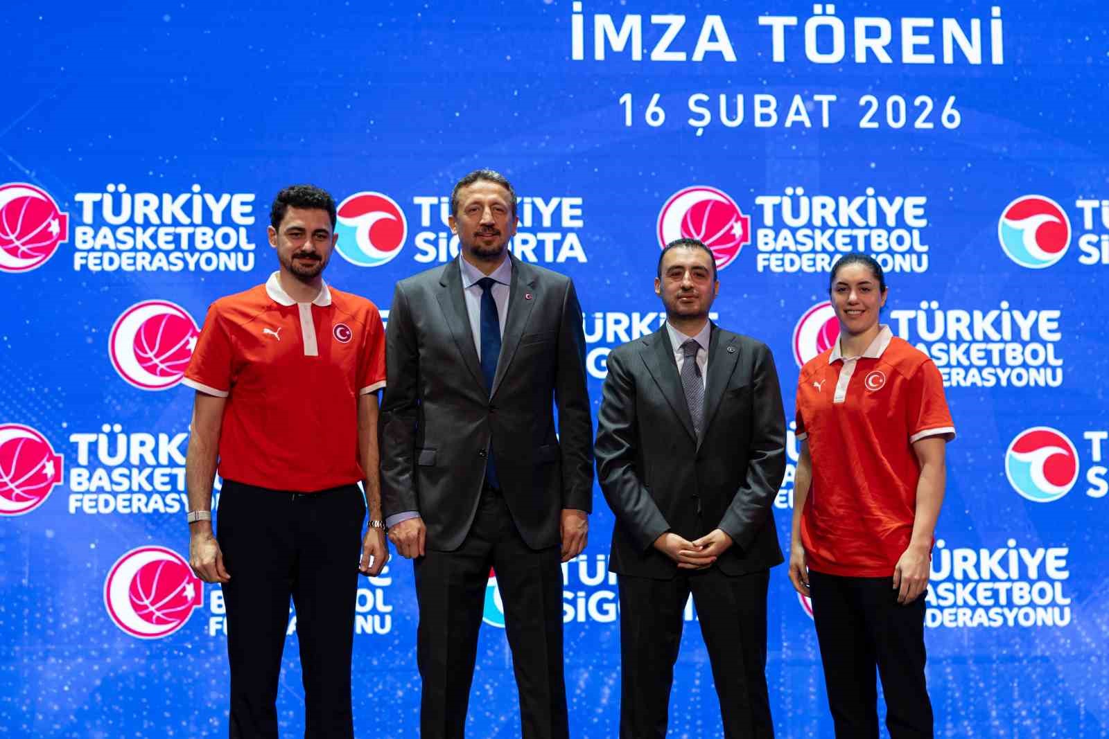 Türkiye Basketbol Federasyonu ile Türkiye Sigorta arasında Milli Takımlar ana sponsorluk anlaşması yenilendi
