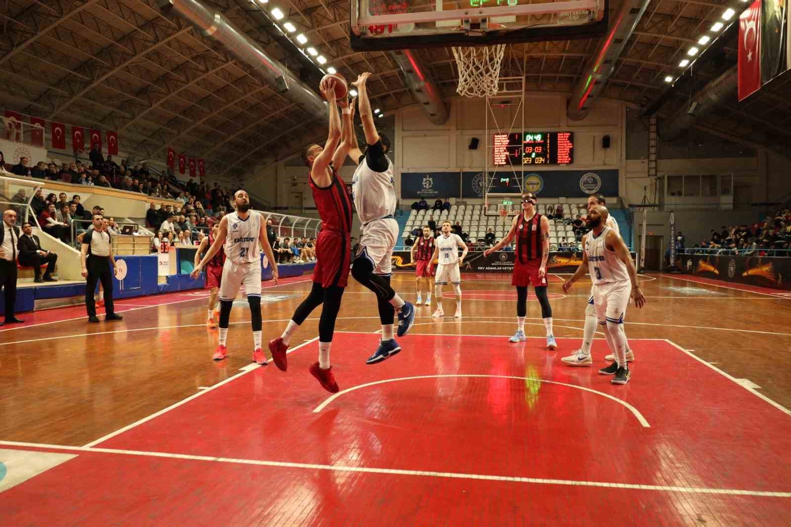 Türkiye Basketbol Ligi: Kocaeli BŞB Kağıtspor: 69 - Gaziantep Basketbol: 75
