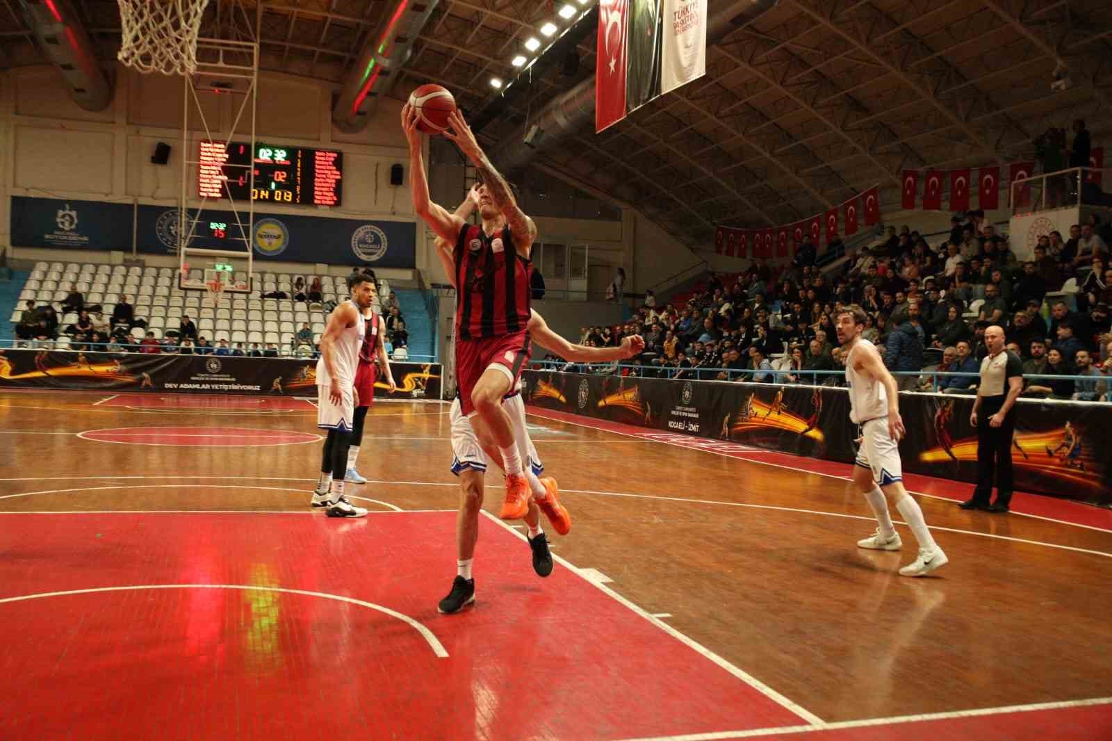 Türkiye Basketbol Ligi: Kocaeli BŞB Kağıtspor: 69 - Gaziantep Basketbol: 75
