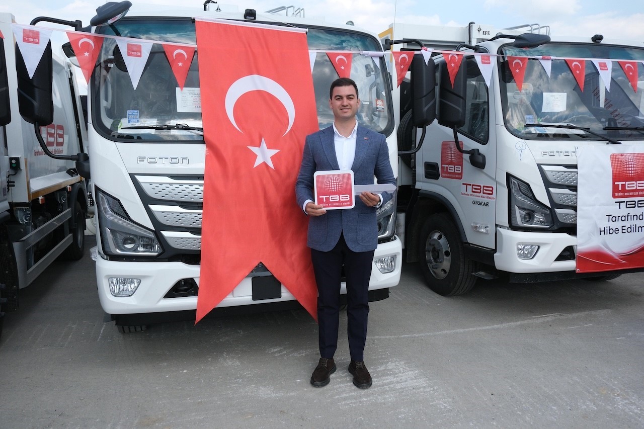 Türkiye Belediyeler Birliği’nden hizmet aracı desteği
