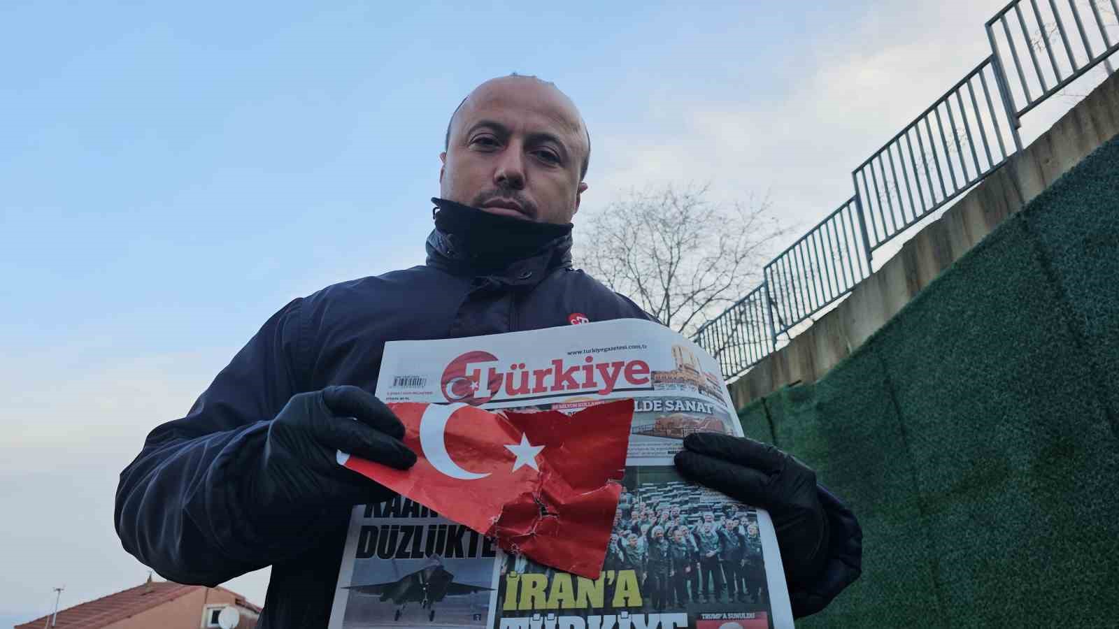 Türkiye Gazetesi dağıtıcısından duygulandıran hareket
Türkiye Gazetesi dağıtıcısından duygulandıran hareket