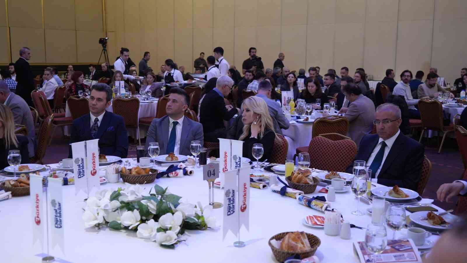 Türkiye Gazetesi ve İhlas Medya Dijital Varlıklar, sektör temsilcilerini iftar programında buluşturdu
Türkiye Gazetesi ve İhlas Medya Dijital Varlıklar, sektör temsilcilerini iftar programında buluşturdu