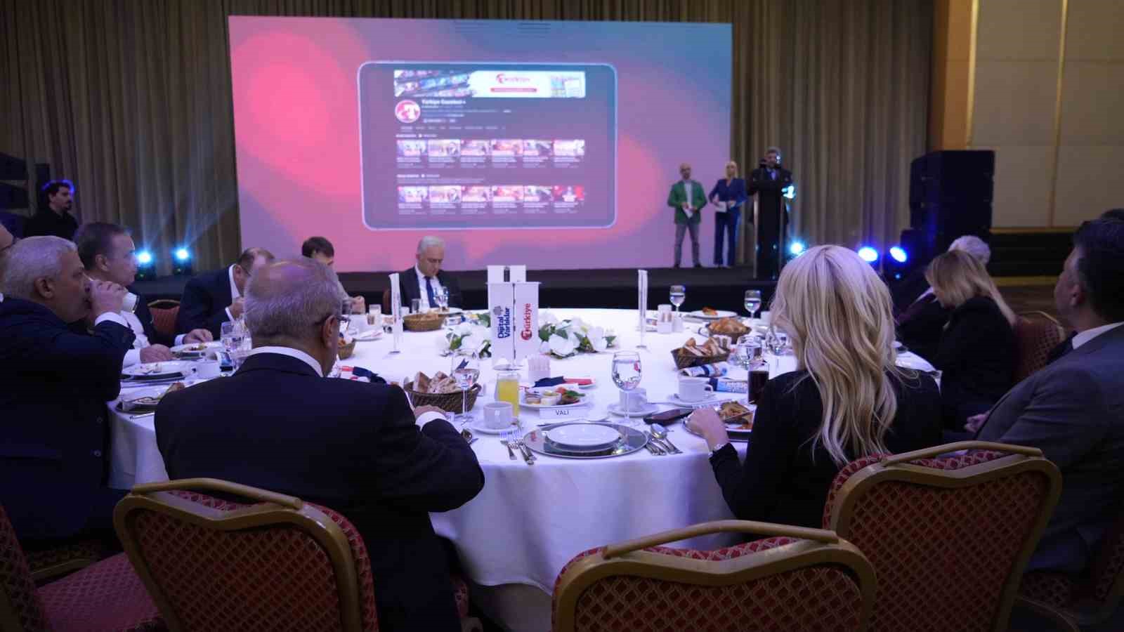 Türkiye Gazetesi ve İhlas Medya Dijital Varlıklar, sektör temsilcilerini iftar programında buluşturdu
Türkiye Gazetesi ve İhlas Medya Dijital Varlıklar, sektör temsilcilerini iftar programında buluşturdu