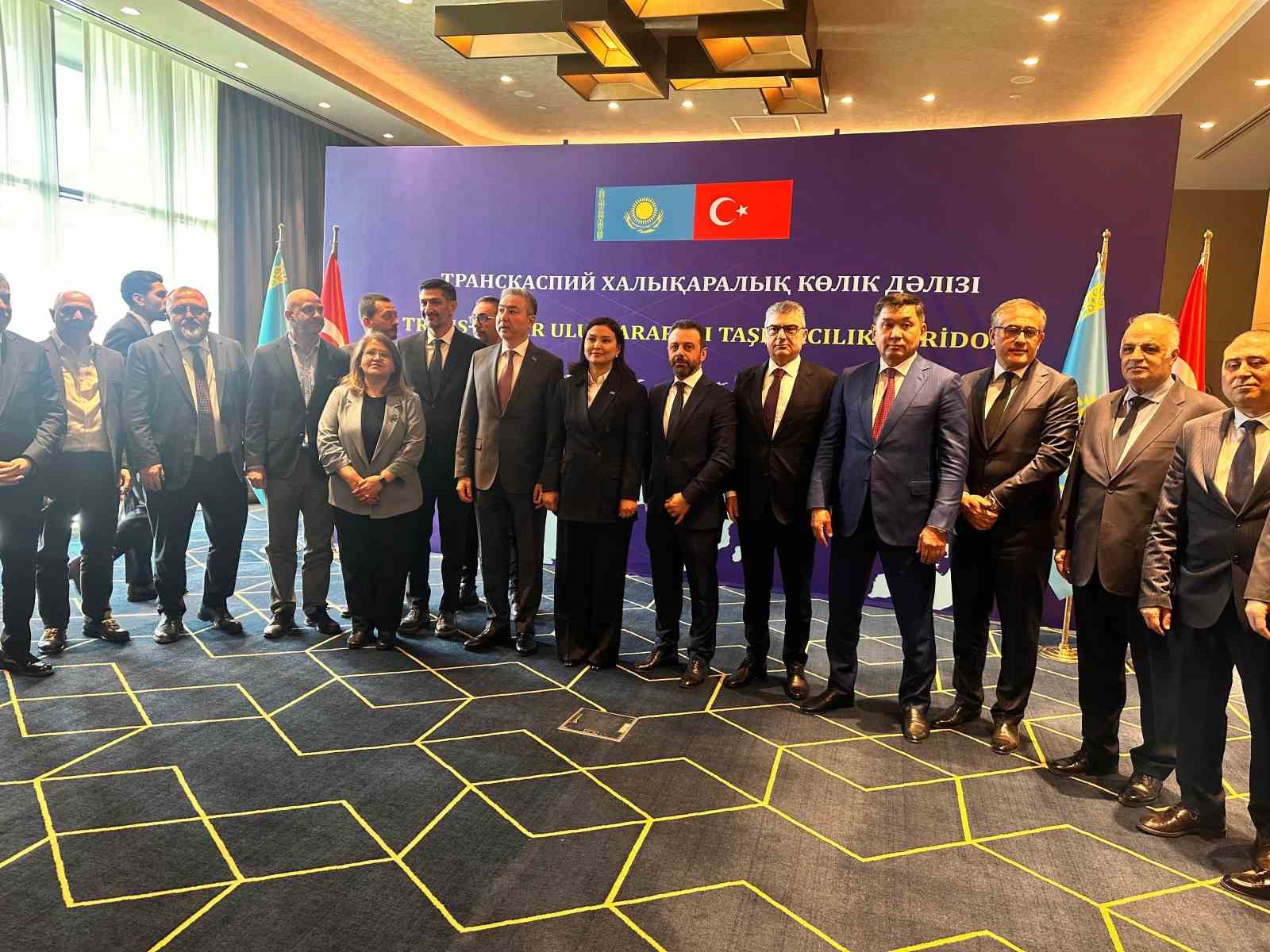 Türkiye - Kazakistan ticari işbirliği Orta Koridor odağında ele alındı
