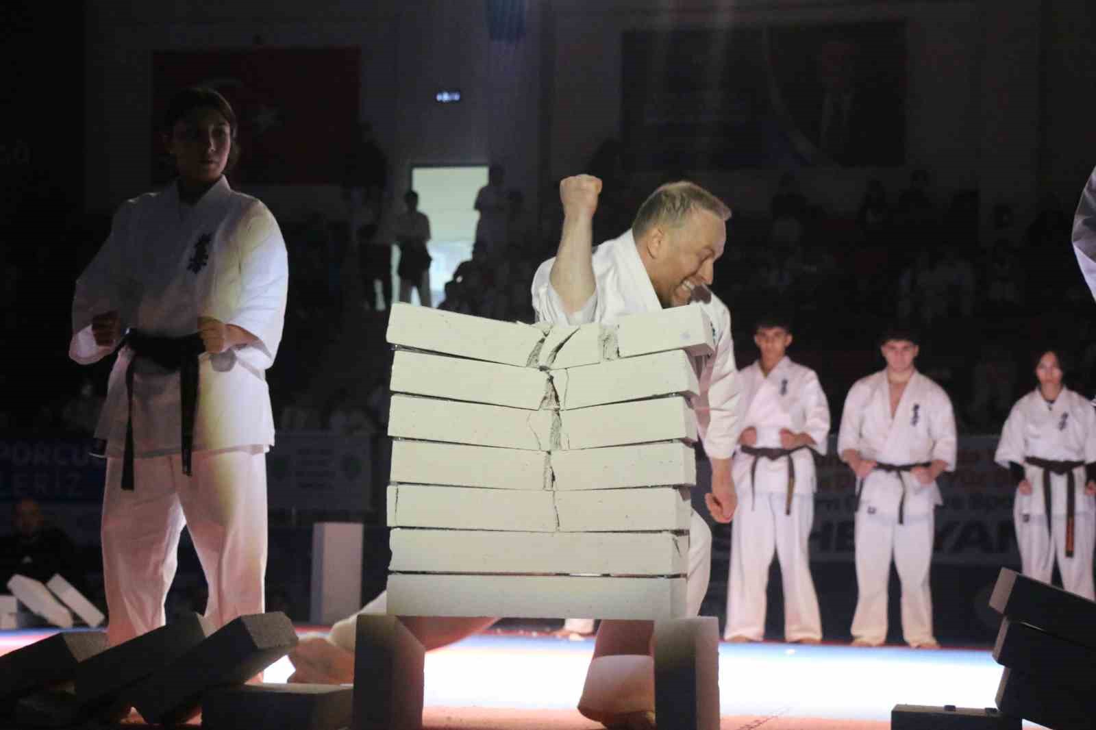 Türkiye Kyokushin Stil Karate Şampiyonası Karabük’te başladı
