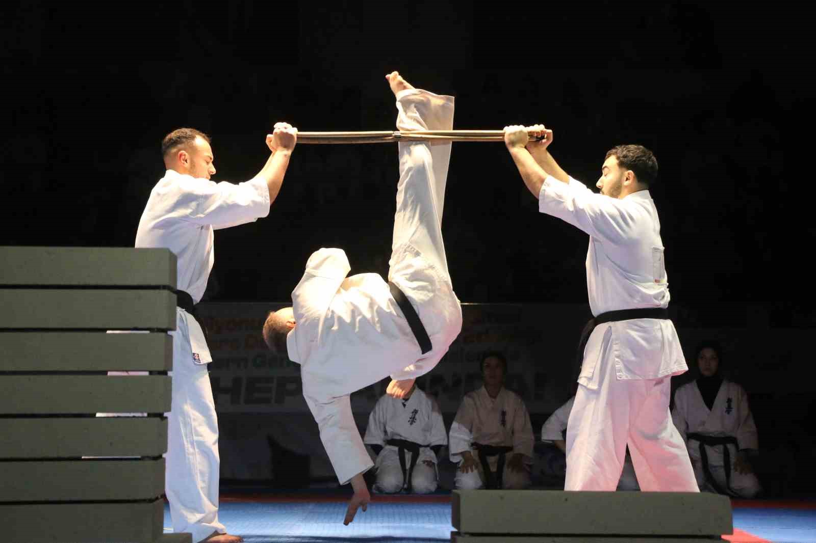 Türkiye Kyokushin Stil Karate Şampiyonası Karabük’te başladı
