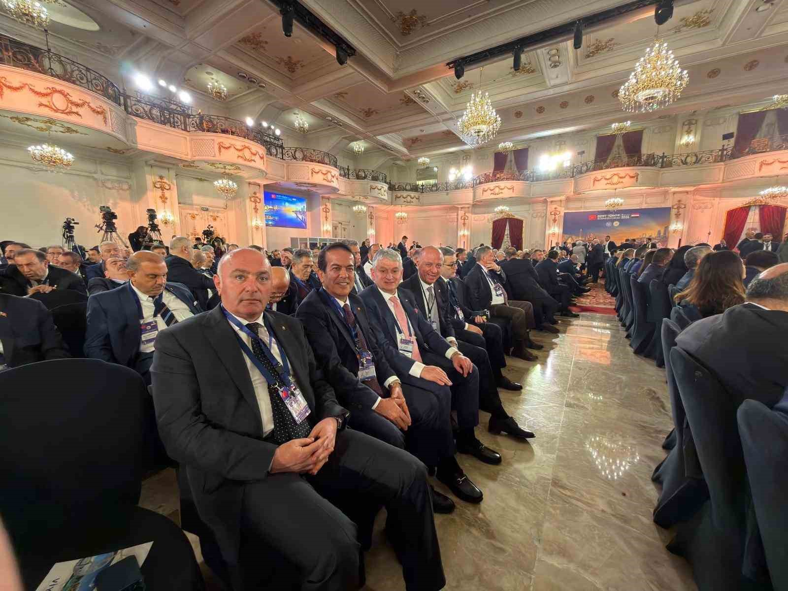 Türkiye-Mısır İş Forumu Kahire’de düzenlendi;  Erzurum 3 protokol anlaşmasına imza attı
