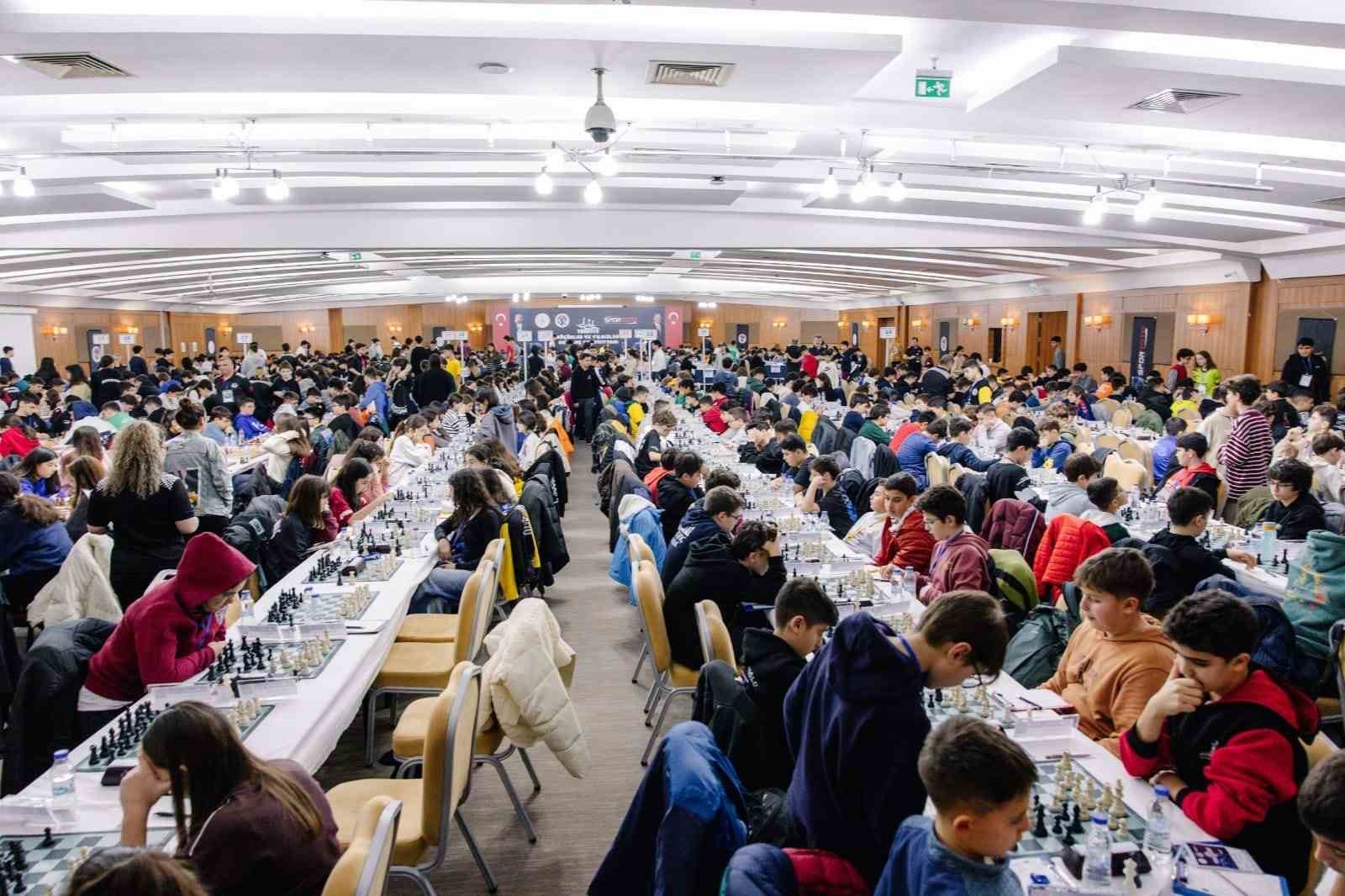 Türkiye Satranç Şampiyonasında büyük başarı: Mazıdağı’ndan Türkiye ikinciliği
