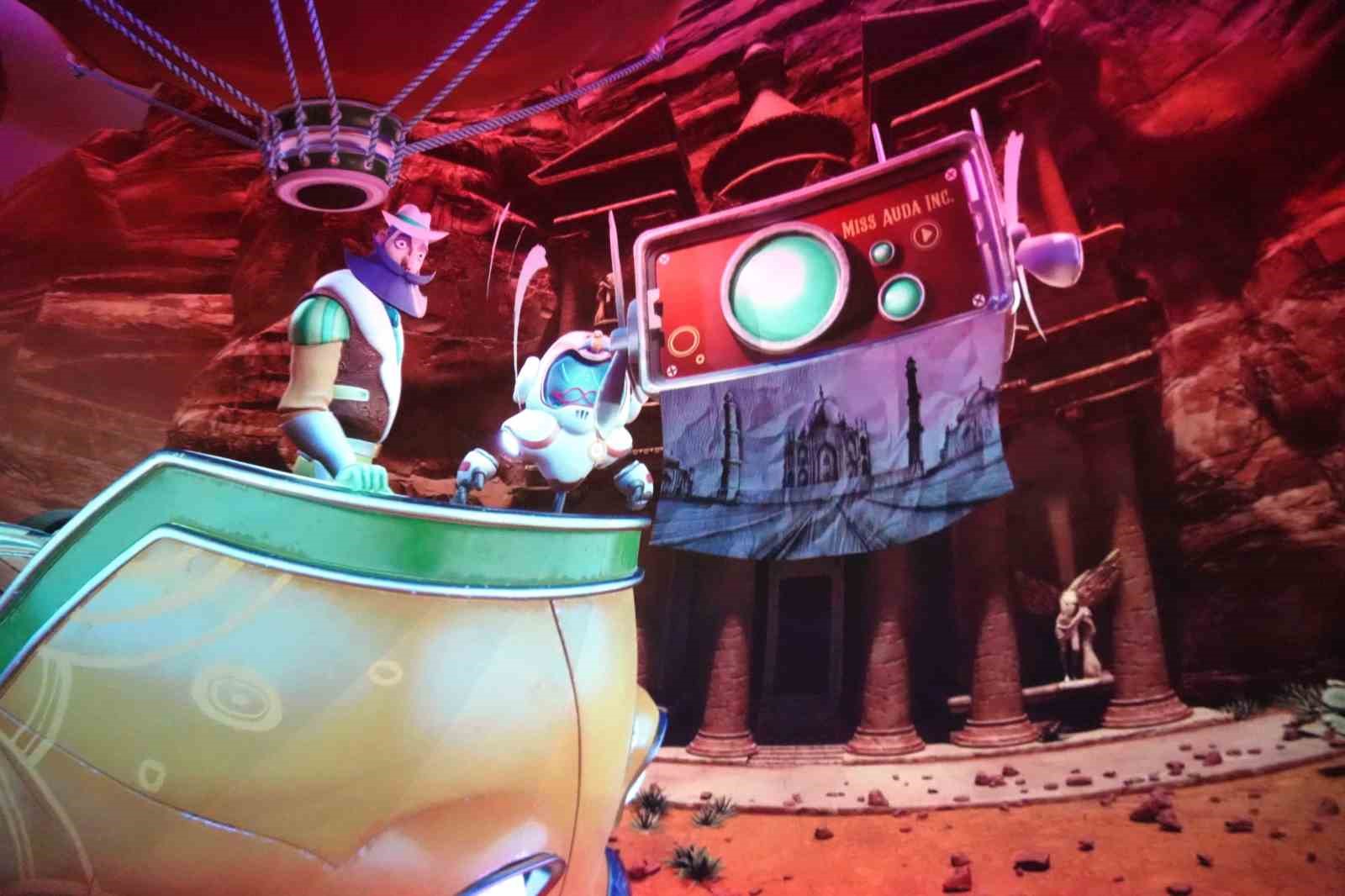 Türkiye’de ilk: Uçan sinema vatandaşların ayağını yerden kesti
