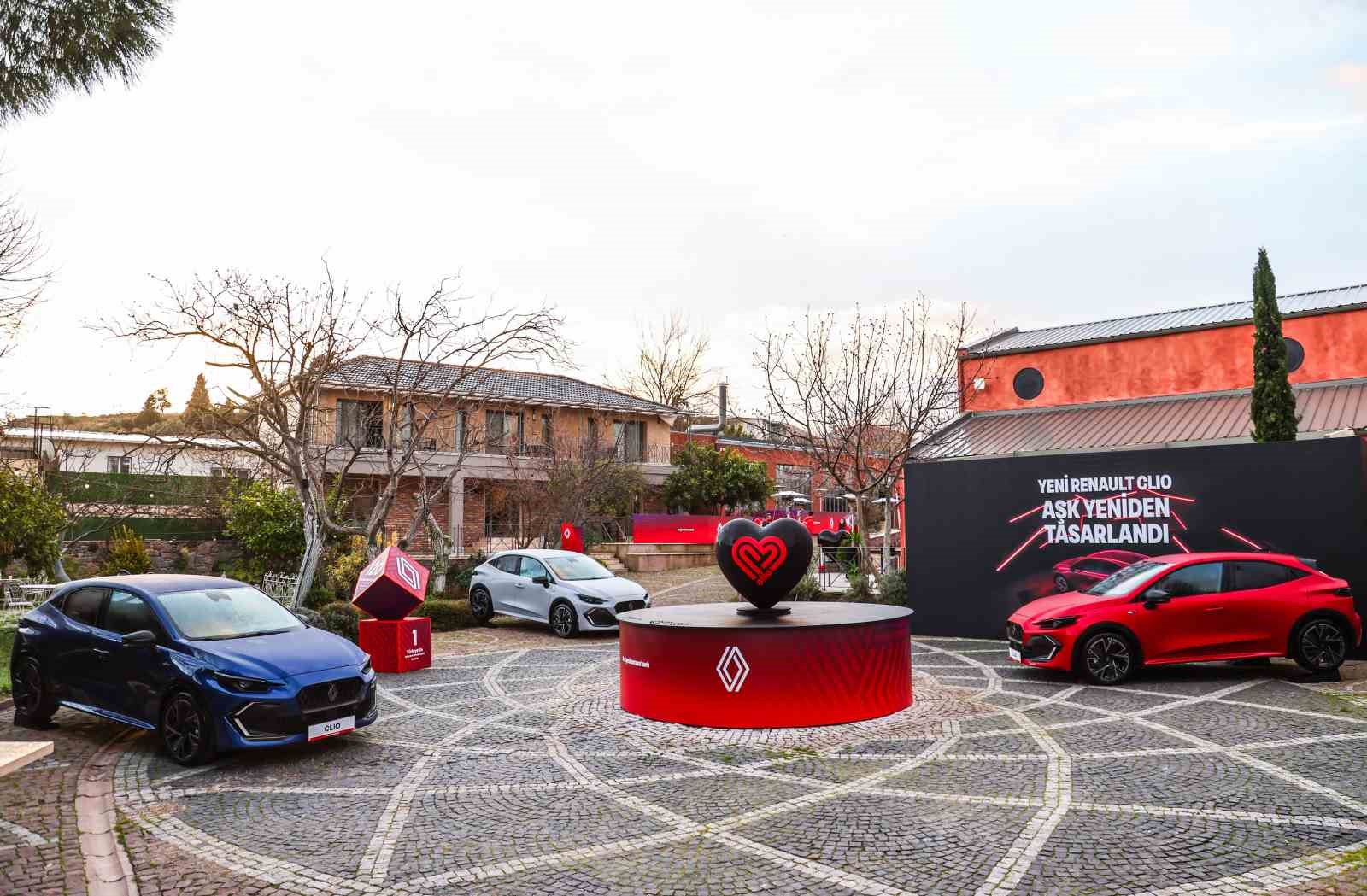 Türkiye’nin en çok satan otomobili ‘Clio’, yeni nesliyle Türkiye’de
