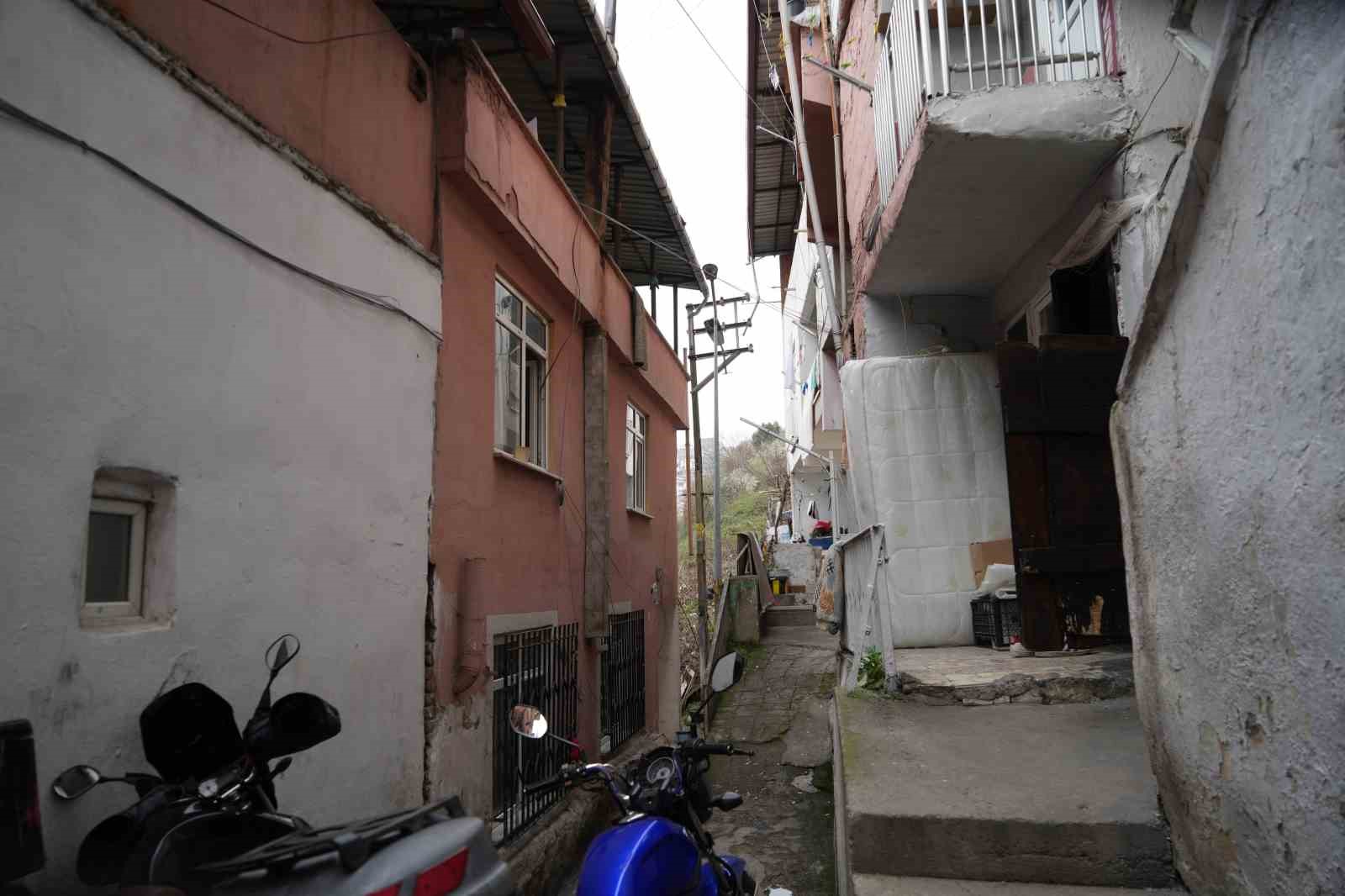 Türkiye’nin ilahi sesi Celal Karatüre’nin hayat hikayesi
