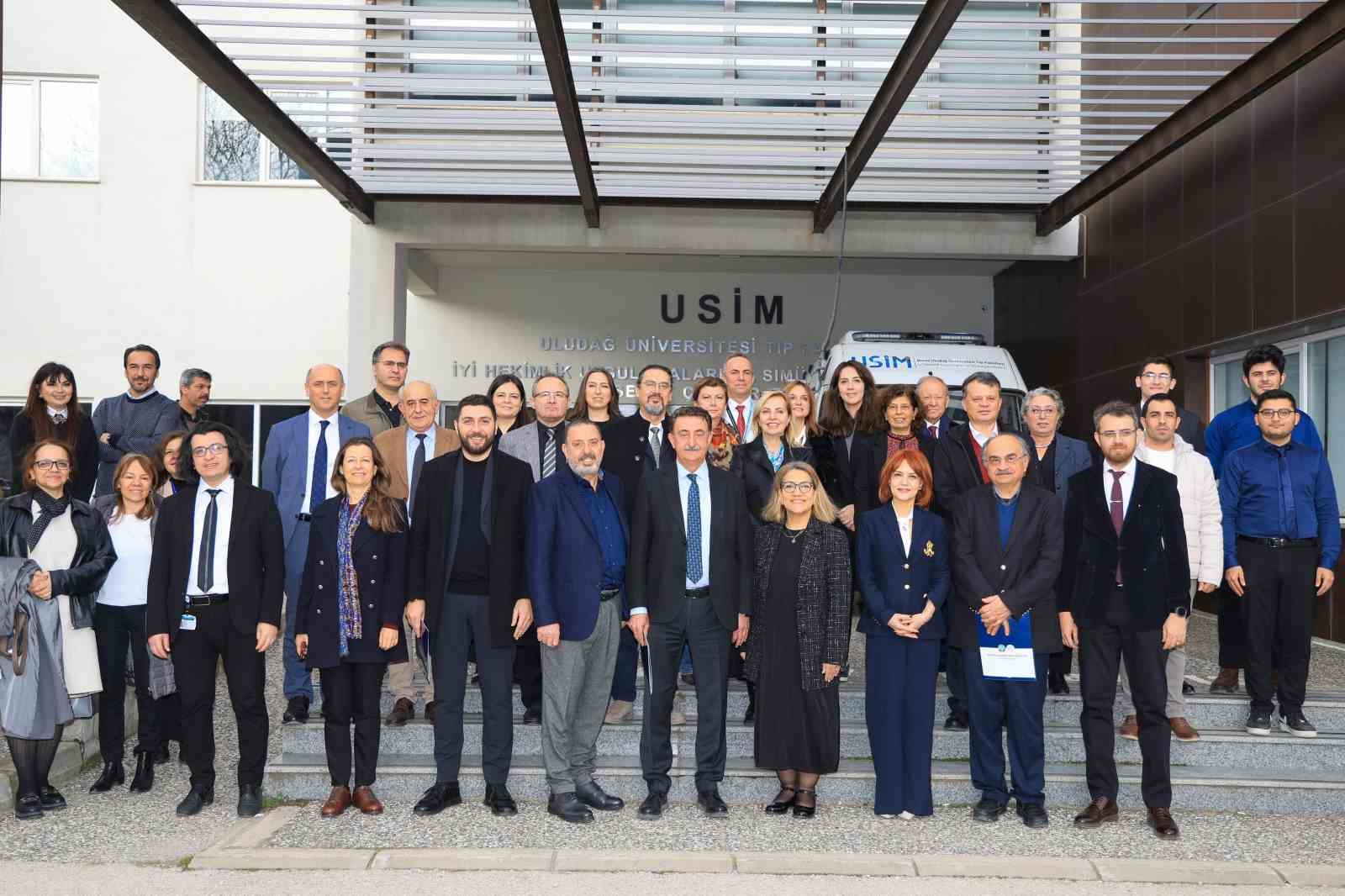 Türkiye’nin ilk devlet üniversitesi simülasyon merkezi 10 yaşında
Türkiye’nin ilk devlet üniversitesi simülasyon merkezi 10 yaşında