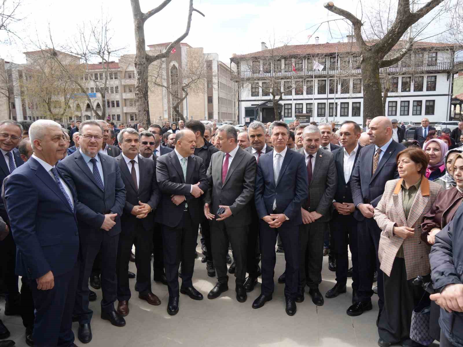 Türkiye’nin ilk ‘ekolojik market’i açıldı
