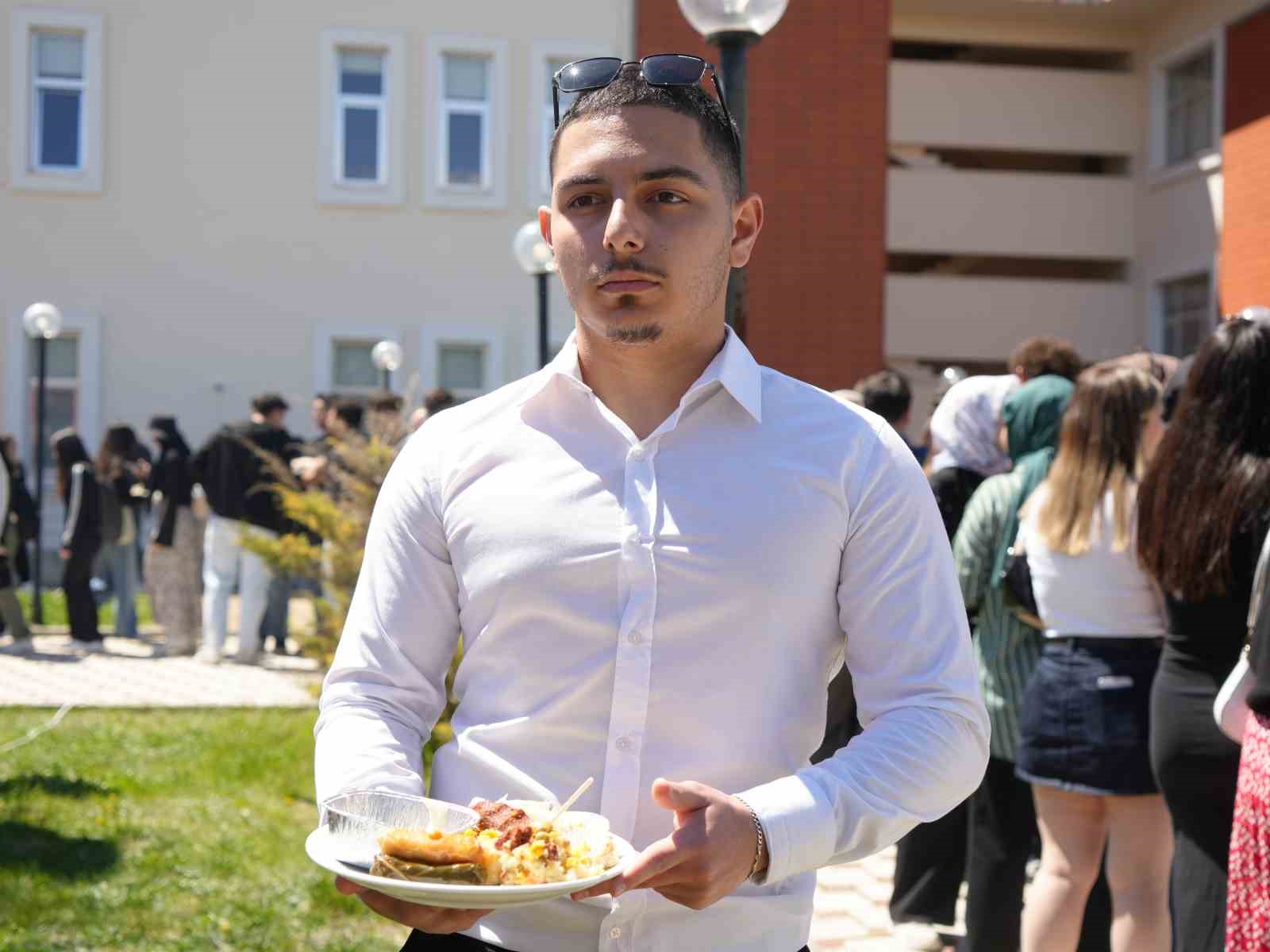 Türkiye’nin lezzetleri Kastamonu’da buluştu, öğrenciler yoğun ilgi gösterdi
