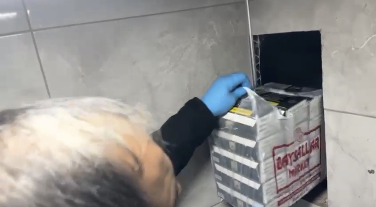 Tütün operasyonunda 22 bin doldurulmuş makaron ele geçirildi
