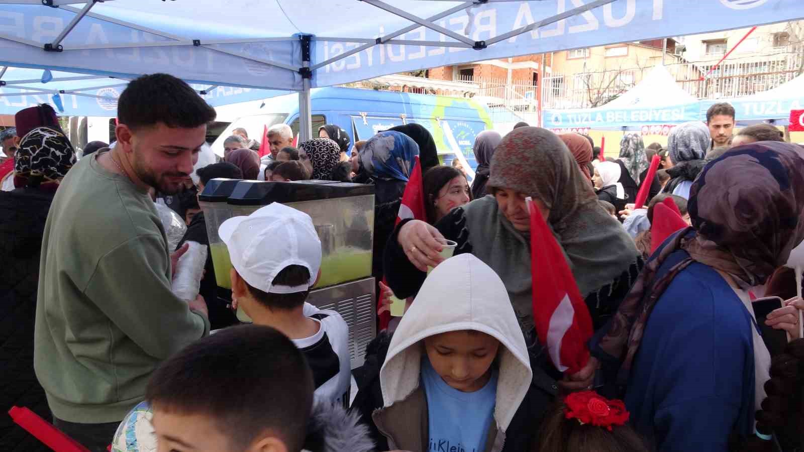 Tuzla İshakpaşa Parkı yenilenen yüzüyle hizmete açıldı
