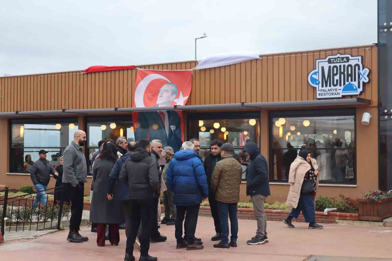 Tuzla Mekan Palmiye yenilenen yüzüyle hizmete açıldı
