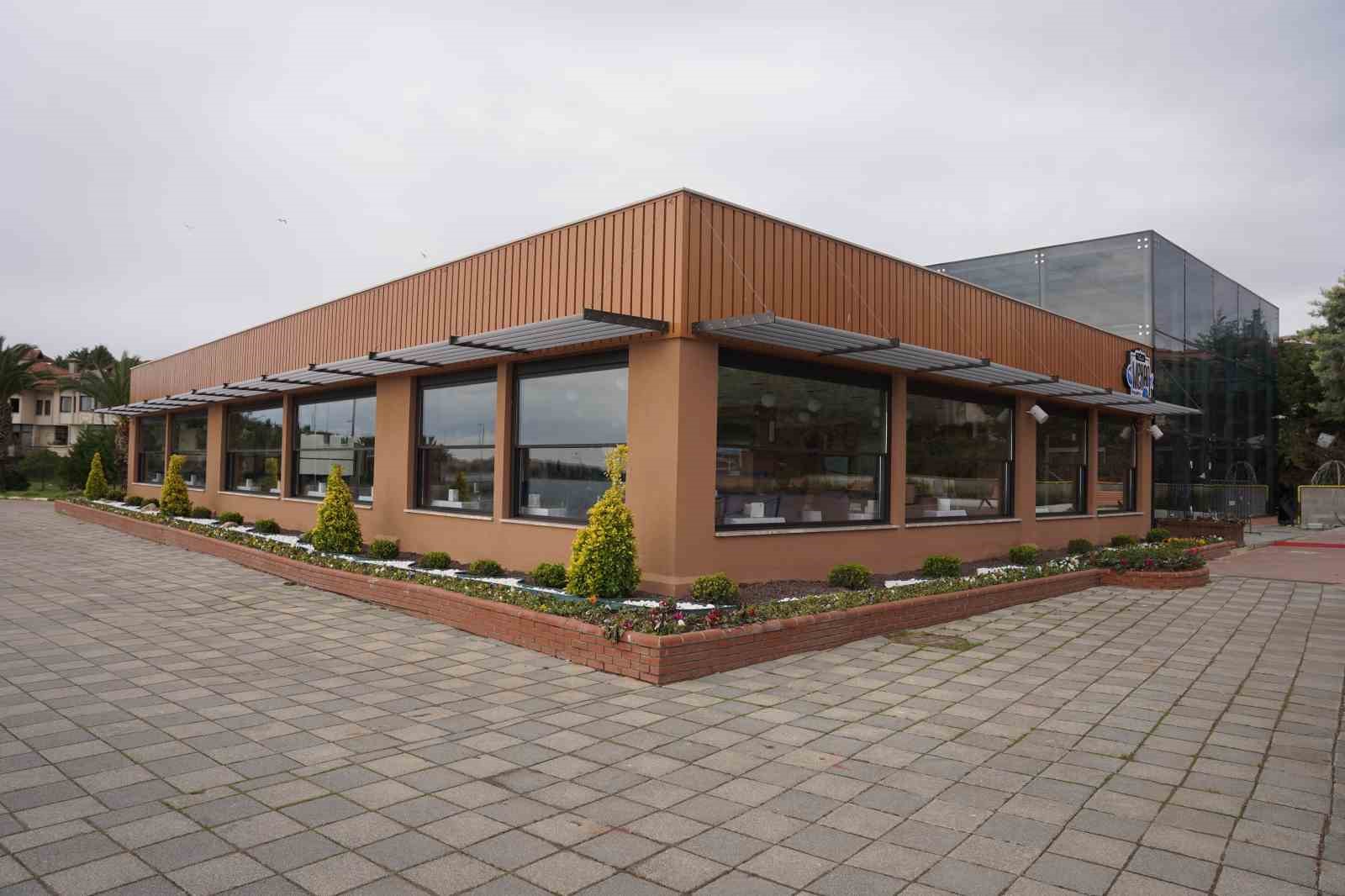 Tuzla Mekan Palmiye yenilenen yüzüyle hizmete açılıyor
