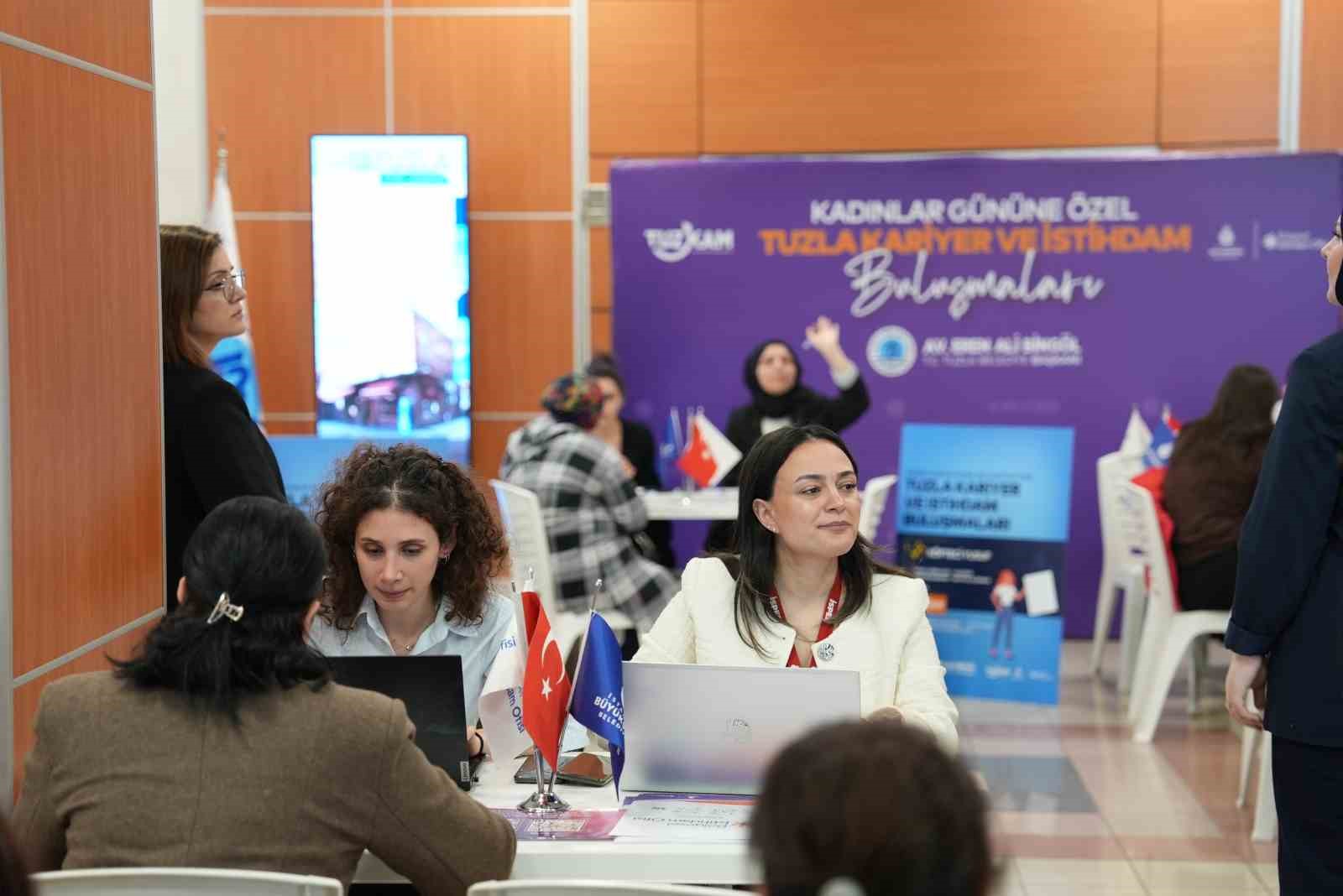 Tuzla’da 8 Mart’a özel dev buluşma
