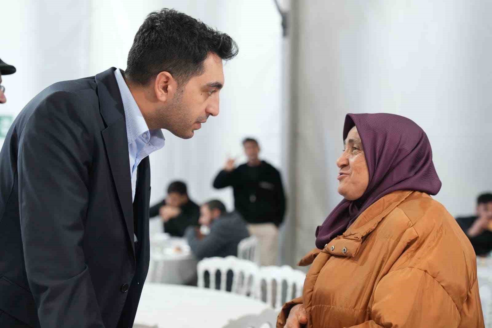 Tuzla’da ilk iftar yapıldı
Tuzla’da ilk iftar yapıldı