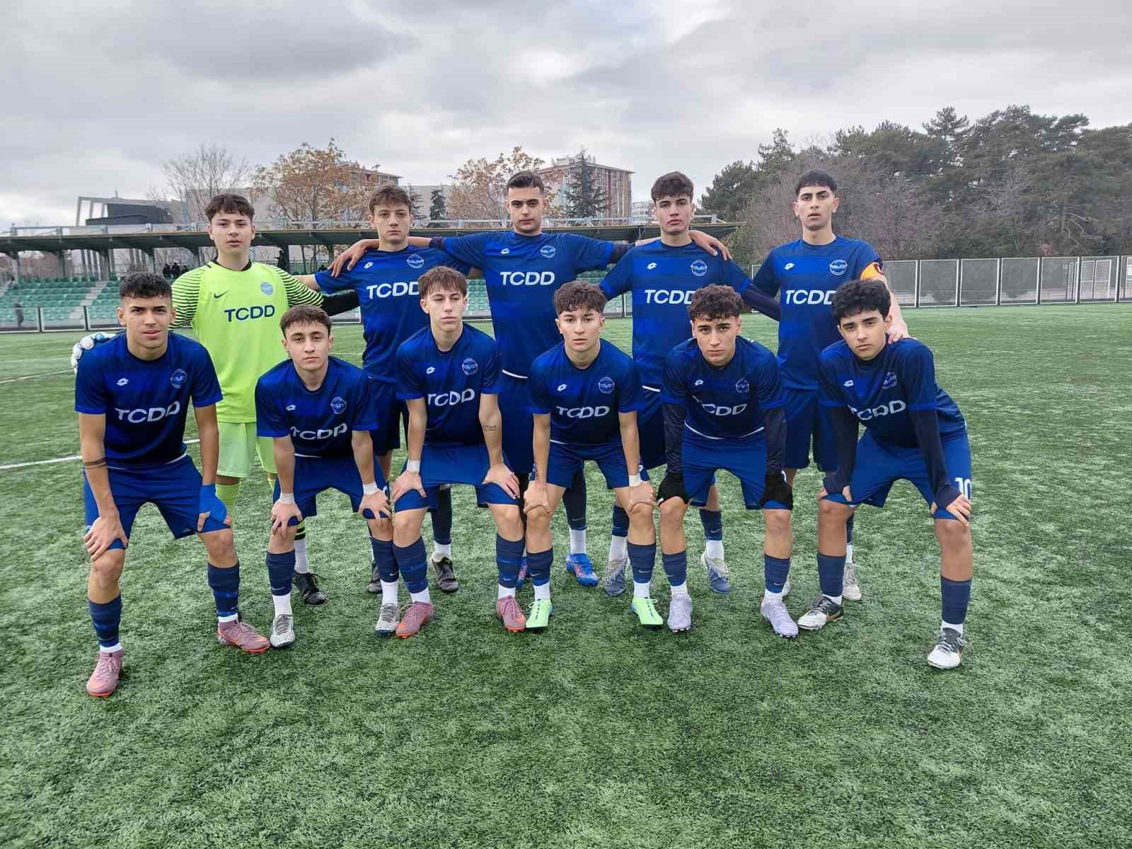 U16 Gelişim Ligi 8. Grup: Talas Belediye: 1 - Ankara Demirspor: 1
