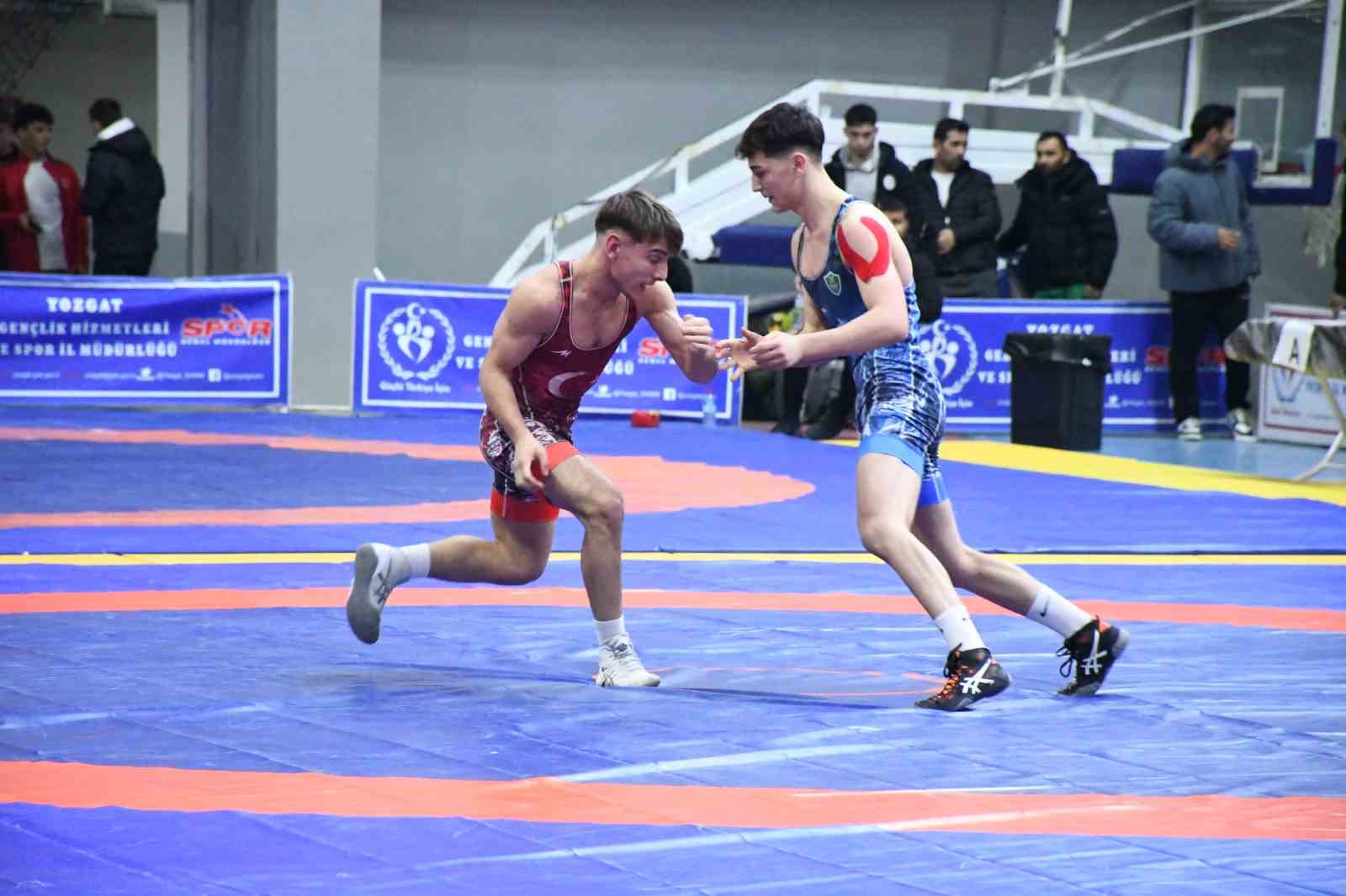 U17 Güreş Grup Müsabakaları, Yozgat’ta tamamlandı
