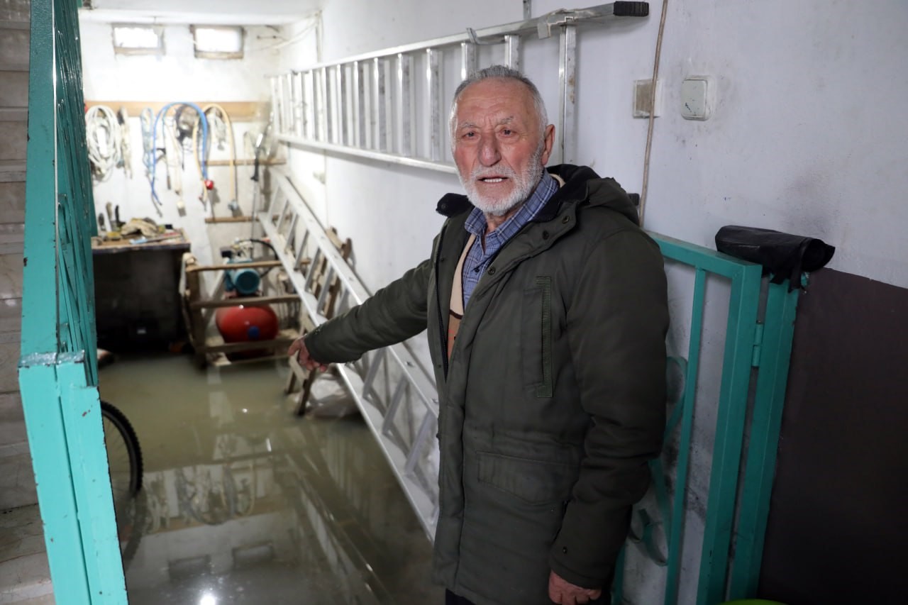 Üç günlük yağmur felakete döndü: Sakarya Karasu’da mahalle su altında kaldı
