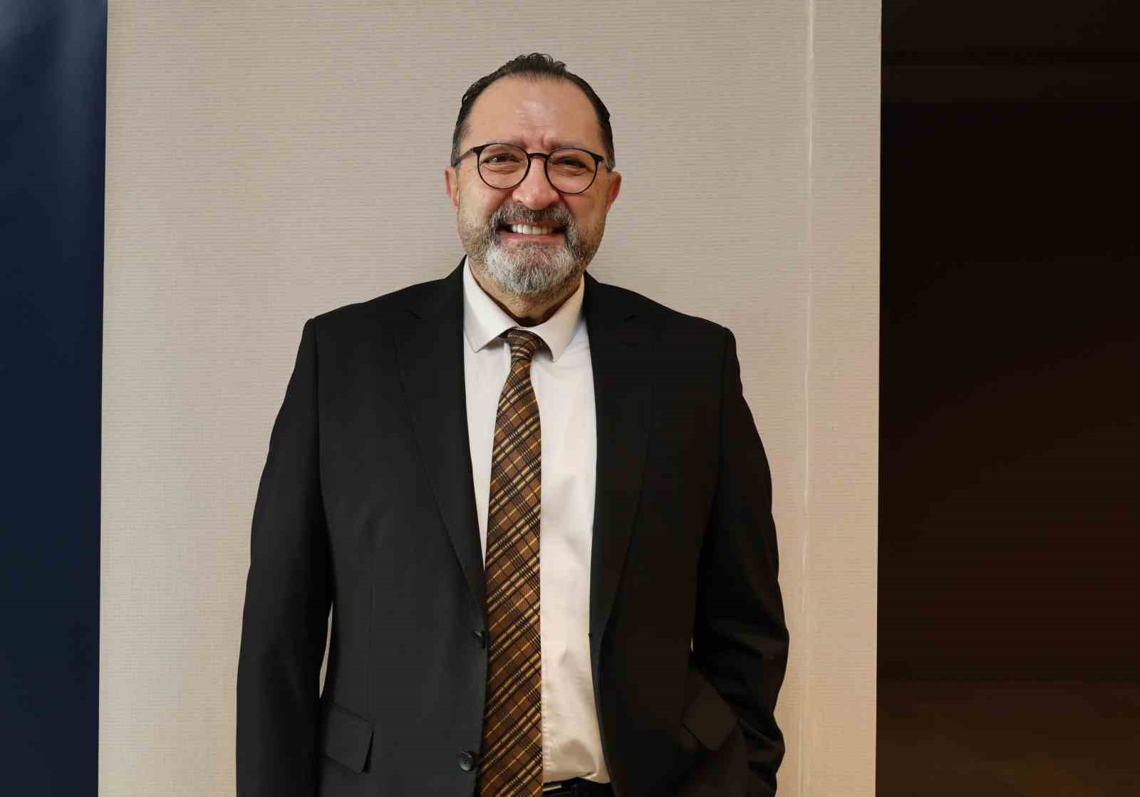 Üç haftayı geçen öksürük veremin habercisi olabilir
Üç haftayı geçen öksürük veremin habercisi olabilir