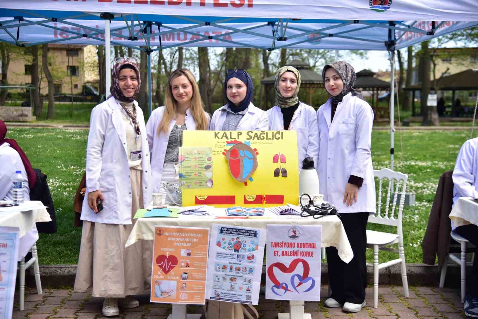 Ücretsiz sağlık tarama hizmeti Çakırlar Korusu’nda vatandaşlarla buluştu
