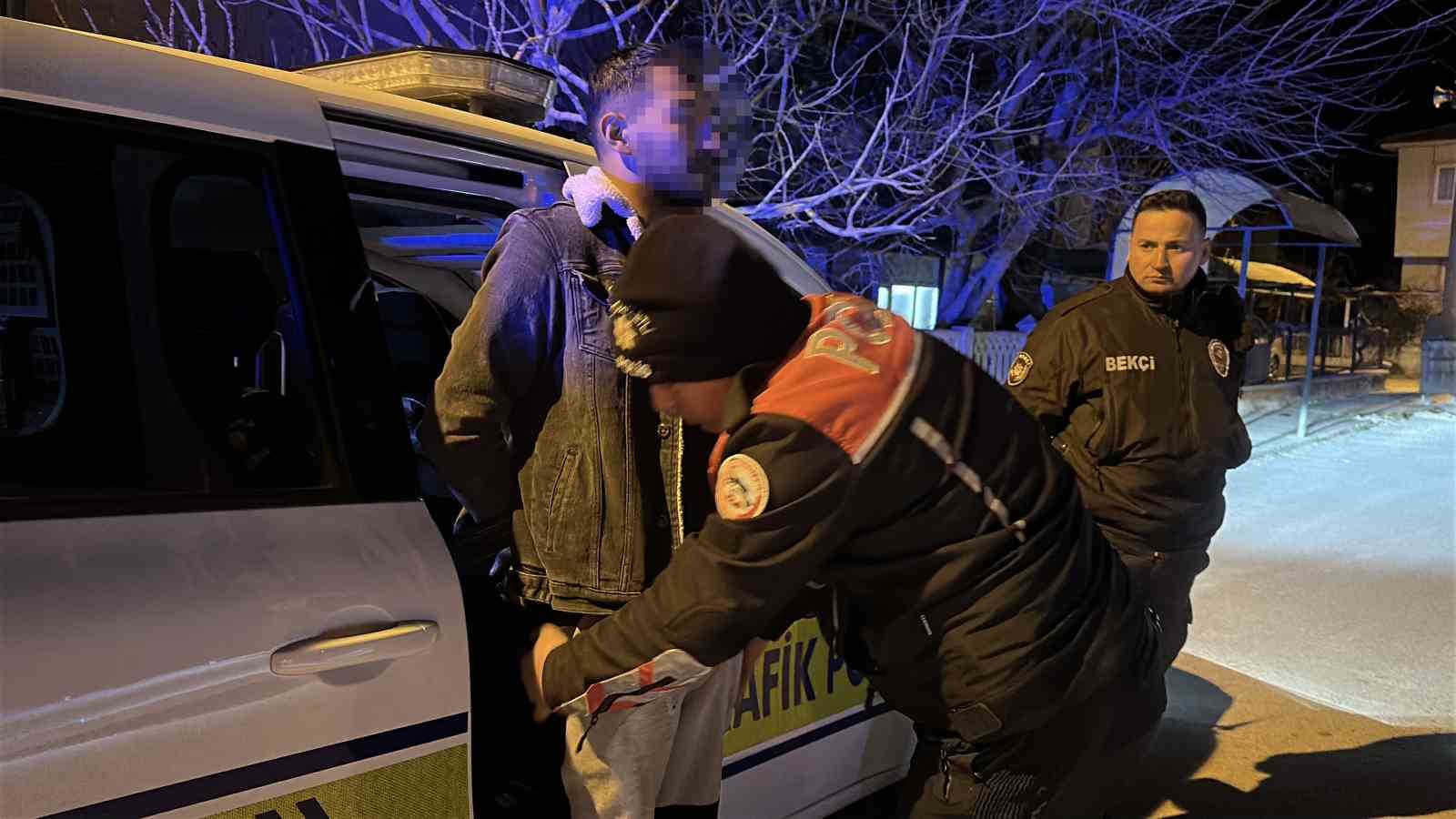 Üçüncü kez alkolden yakalanmamak için polisin üstüne araç sürüp kaçtı, yarım milyon lira ceza yedi

