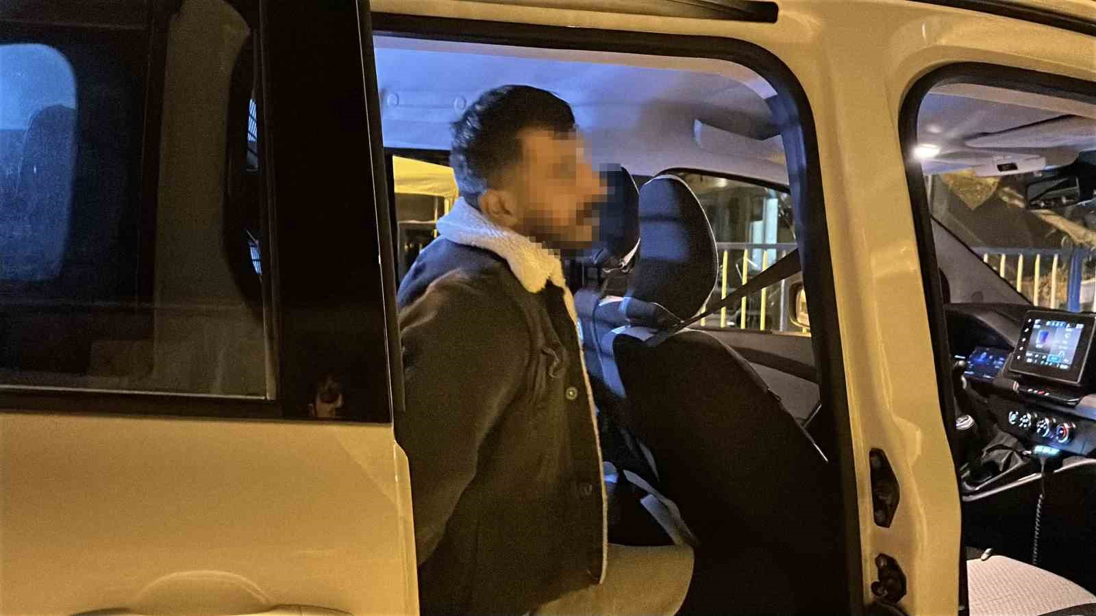 Üçüncü kez alkolden yakalanmamak için polisin üstüne araç sürüp kaçtı, yarım milyon lira ceza yedi
