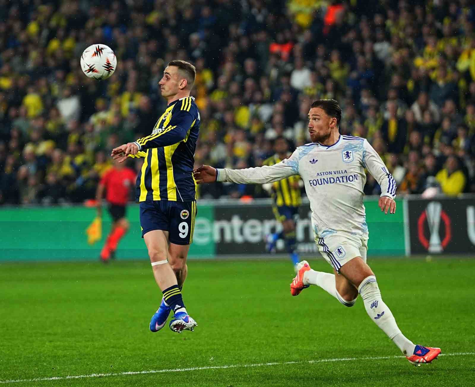 UEFA Avrupa Ligi: Fenerbahçe: 0 - Aston Villa: 1 (İlk yarı)
UEFA Avrupa Ligi: Fenerbahçe: 0 - Aston Villa: 1 (İlk yarı)