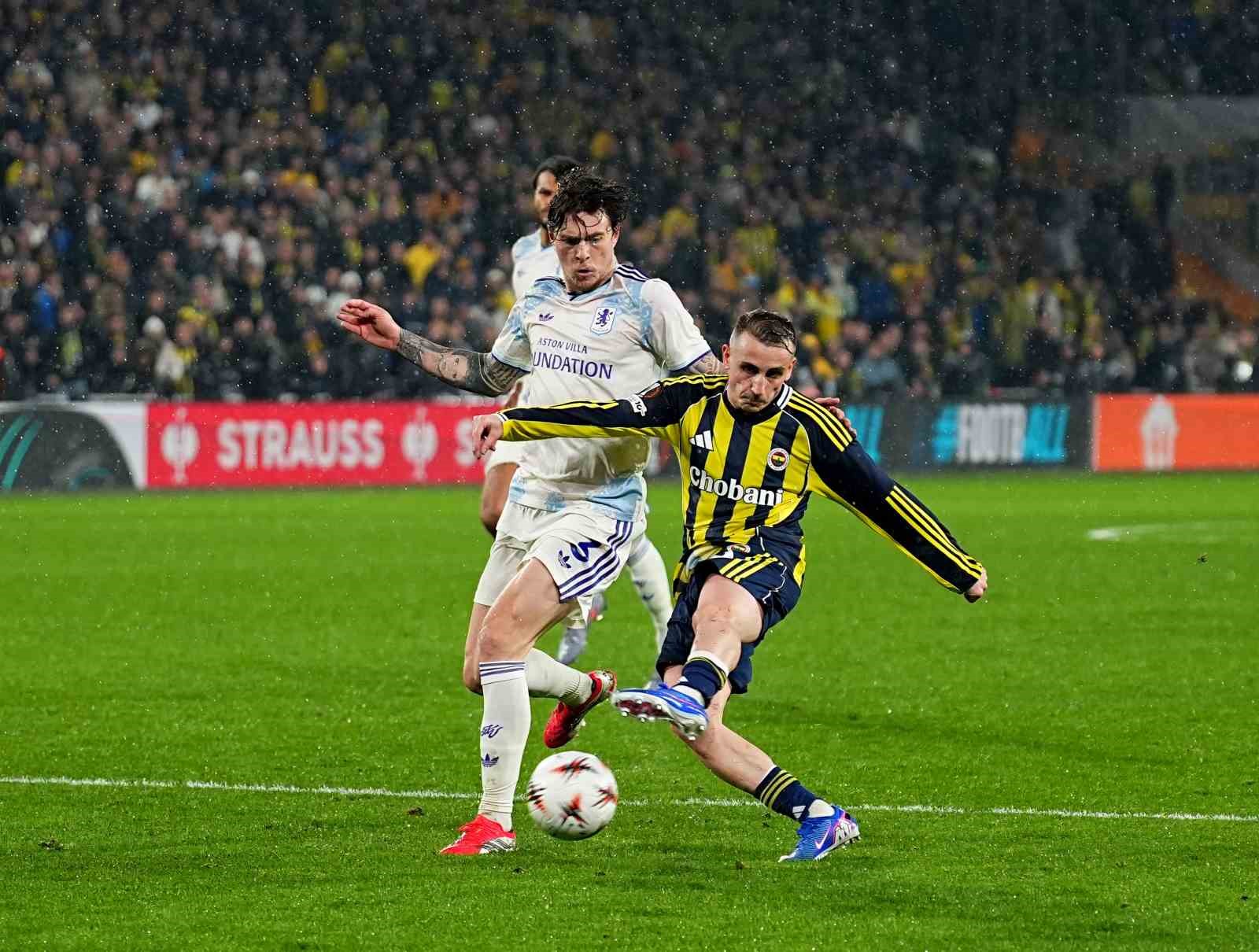 UEFA Avrupa Ligi: Fenerbahçe: 0 - Aston Villa: 1 (Maç sonucu)
UEFA Avrupa Ligi: Fenerbahçe: 0 - Aston Villa: 1 (Maç sonucu)