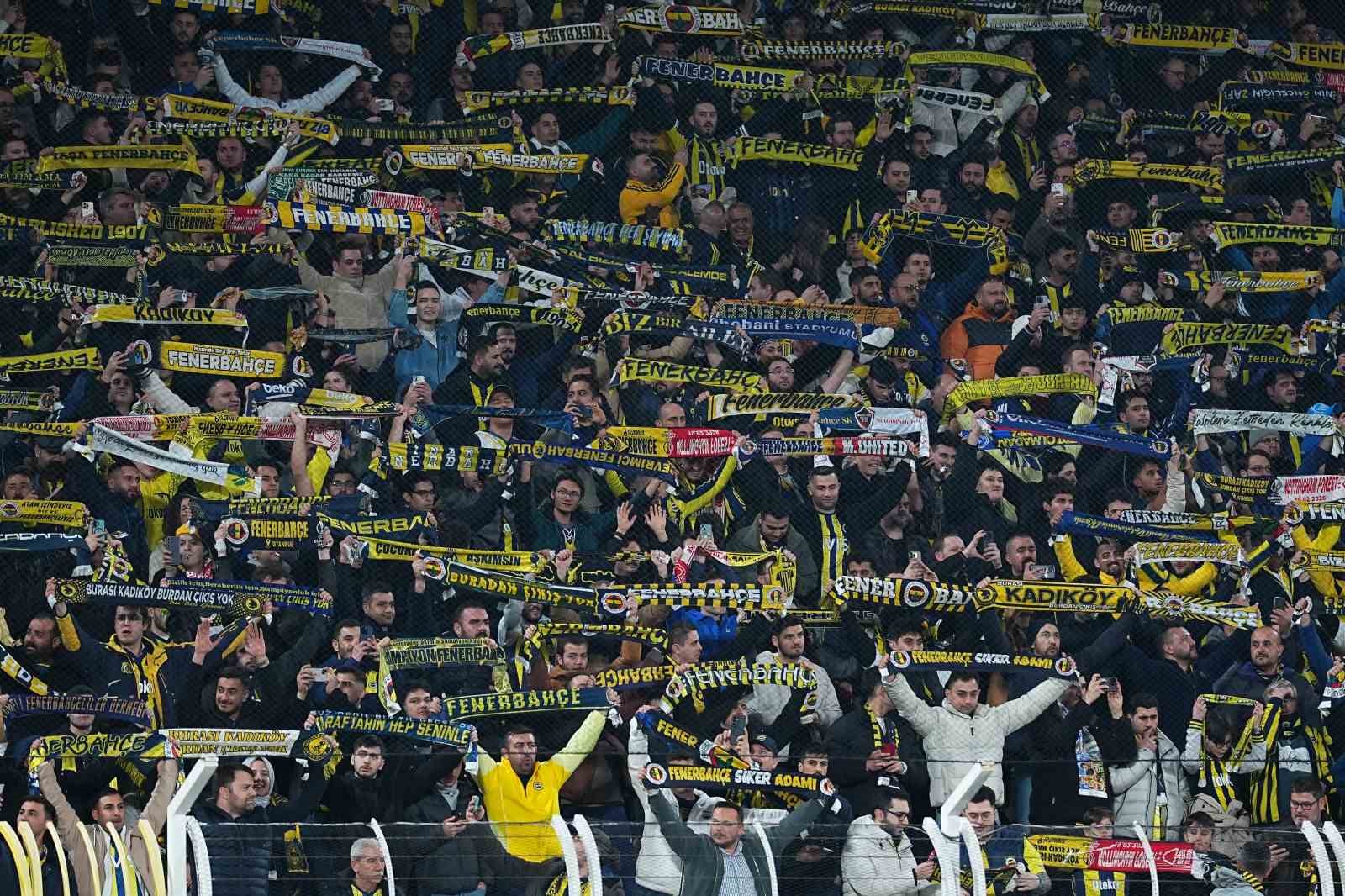 UEFA Avrupa Ligi: Fenerbahçe: 0 - Nottingham Forest: 0 (Maç devam ediyor)
