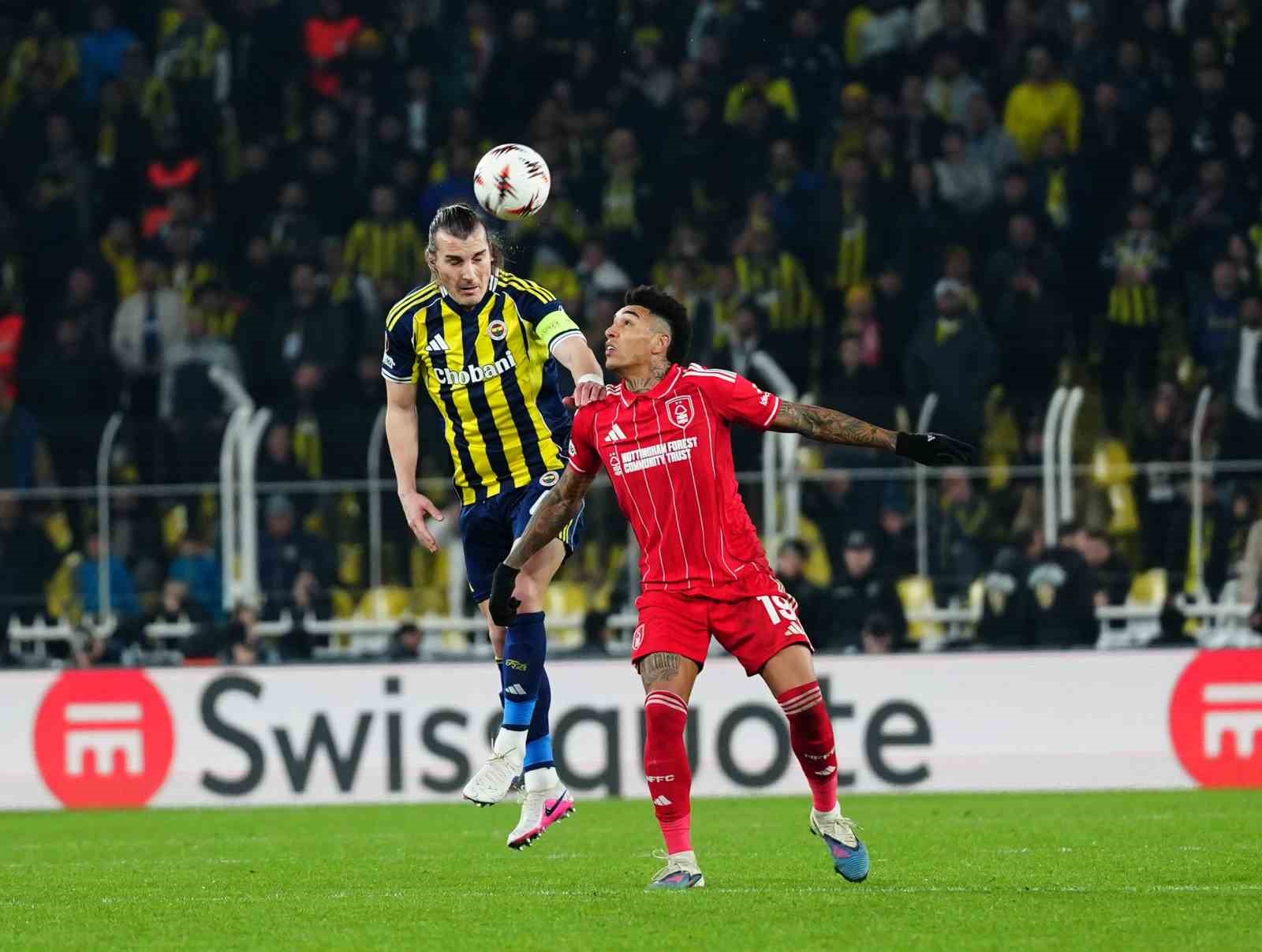 UEFA Avrupa Ligi: Fenerbahçe: 0 - Nottingham Forest: 3 (Maç sonucu)
UEFA Avrupa Ligi: Fenerbahçe: 0 - Nottingham Forest: 3 (Maç sonucu)