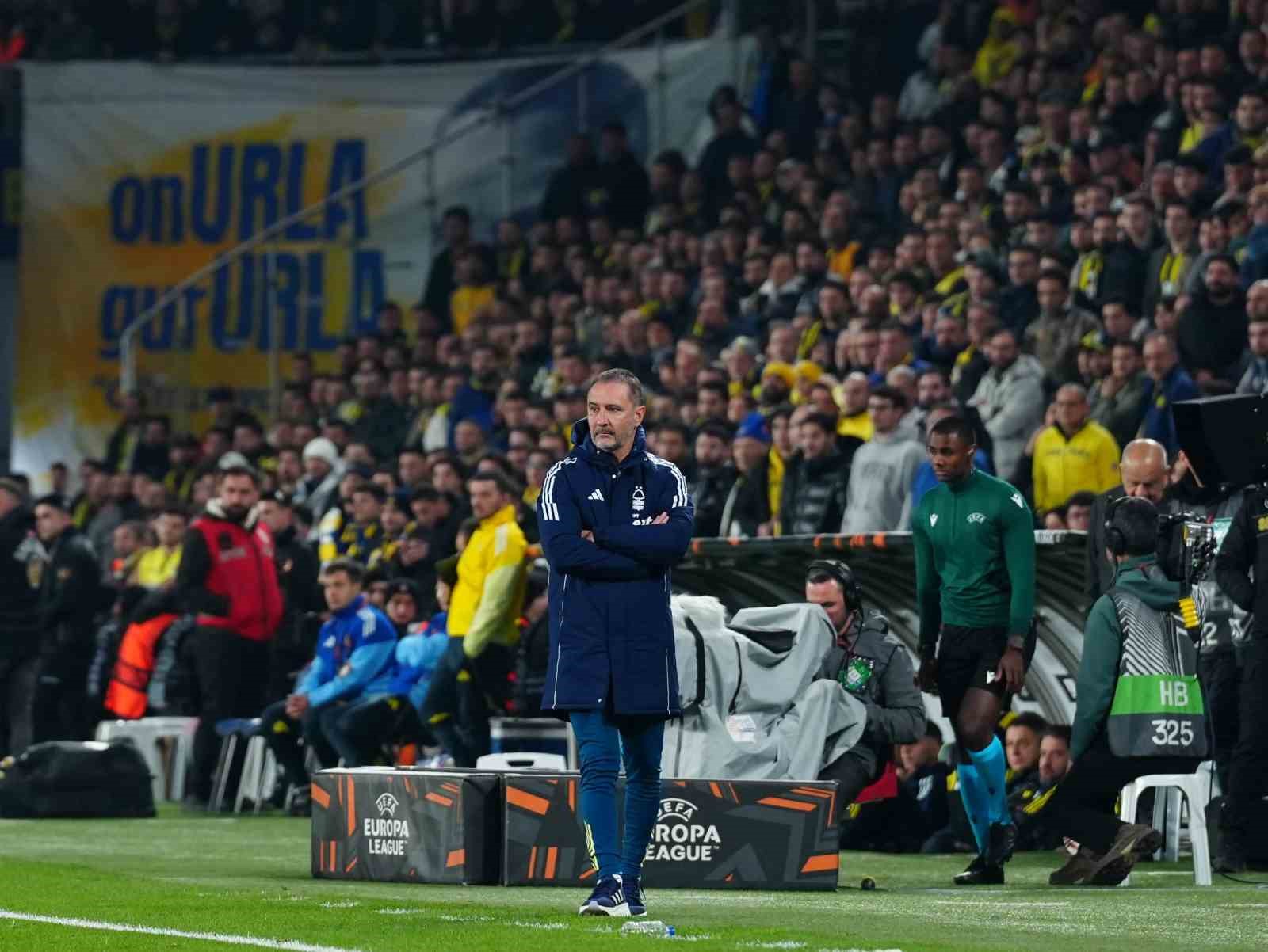 UEFA Avrupa Ligi: Fenerbahçe: 0 - Nottingham Forest: 3 (Maç sonucu)
UEFA Avrupa Ligi: Fenerbahçe: 0 - Nottingham Forest: 3 (Maç sonucu)