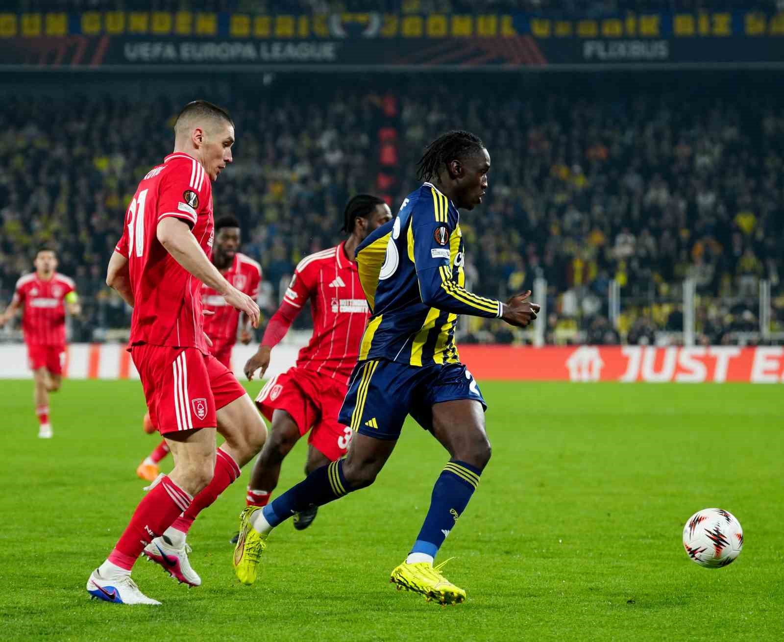 UEFA Avrupa Ligi: Fenerbahçe: 0 - Nottingham Forest: 3 (Maç sonucu)
UEFA Avrupa Ligi: Fenerbahçe: 0 - Nottingham Forest: 3 (Maç sonucu)
