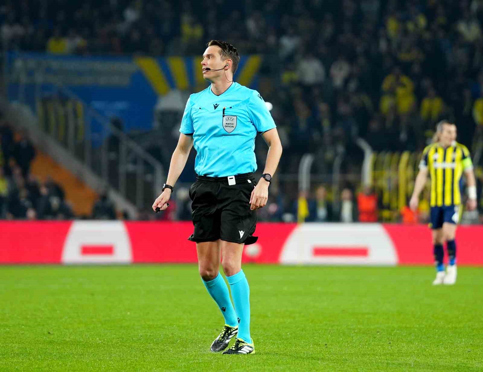 UEFA Avrupa Ligi: Fenerbahçe: 0 - Nottingham Forest: 3 (Maç sonucu)
UEFA Avrupa Ligi: Fenerbahçe: 0 - Nottingham Forest: 3 (Maç sonucu)