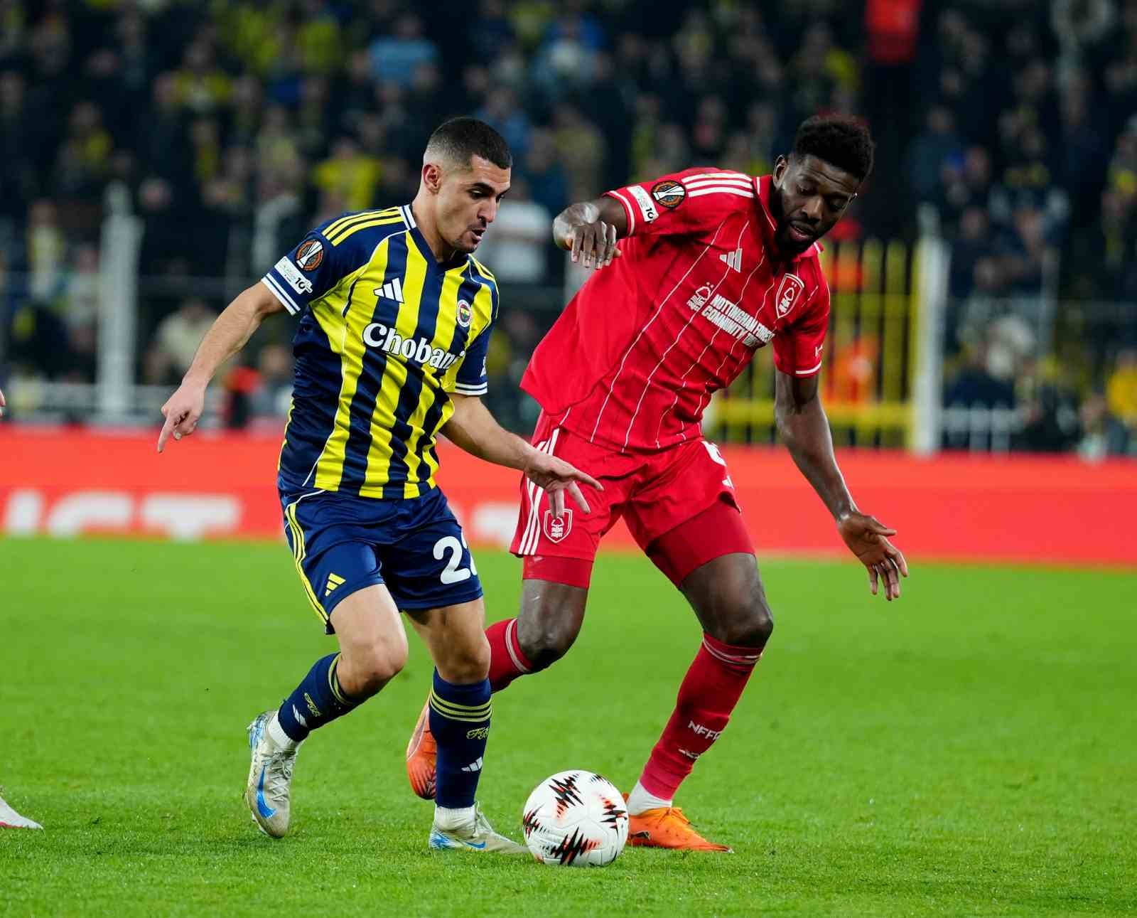 UEFA Avrupa Ligi: Fenerbahçe: 0 - Nottingham Forest: 3 (Maç sonucu)
UEFA Avrupa Ligi: Fenerbahçe: 0 - Nottingham Forest: 3 (Maç sonucu)