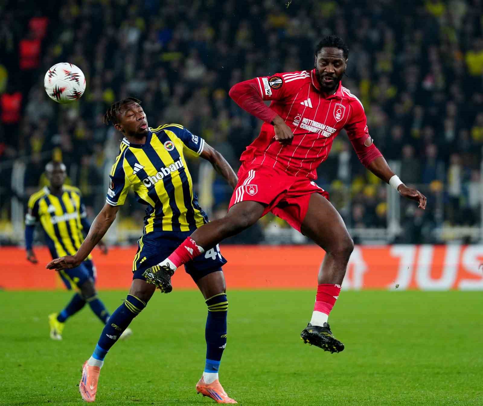 UEFA Avrupa Ligi: Fenerbahçe: 0 - Nottingham Forest: 3 (Maç sonucu)
UEFA Avrupa Ligi: Fenerbahçe: 0 - Nottingham Forest: 3 (Maç sonucu)