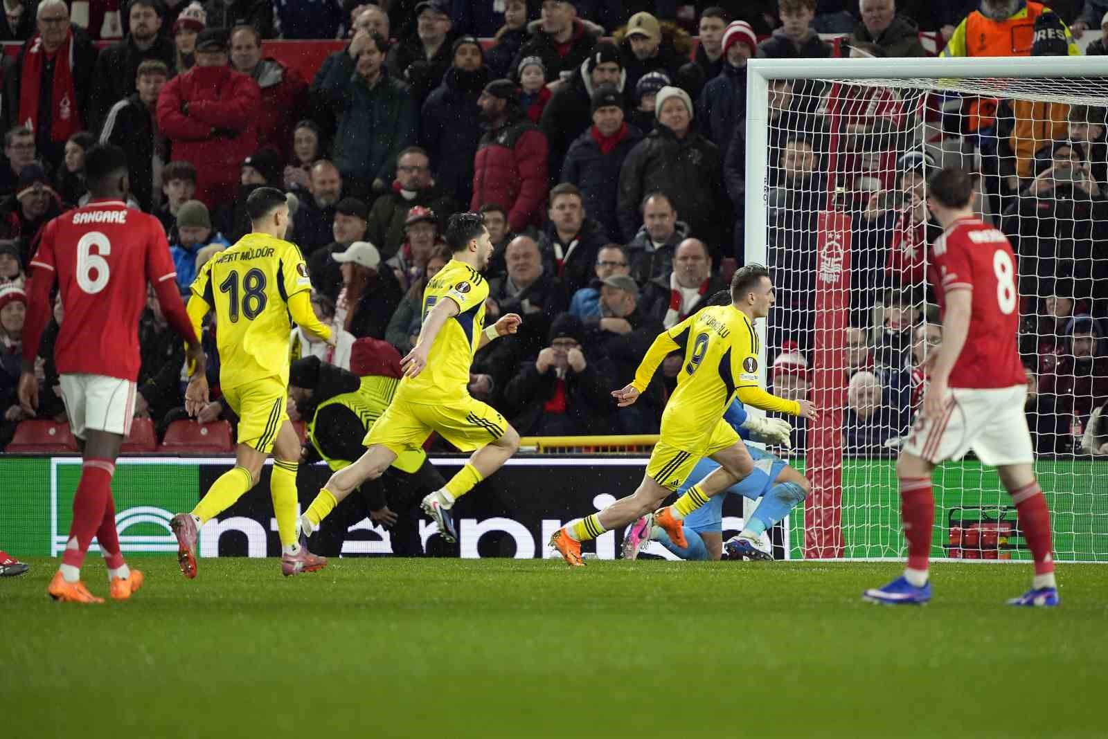 UEFA Avrupa Ligi: Nottingham Forest: 1 - Fenerbahçe: 2 (Maç sonucu)
